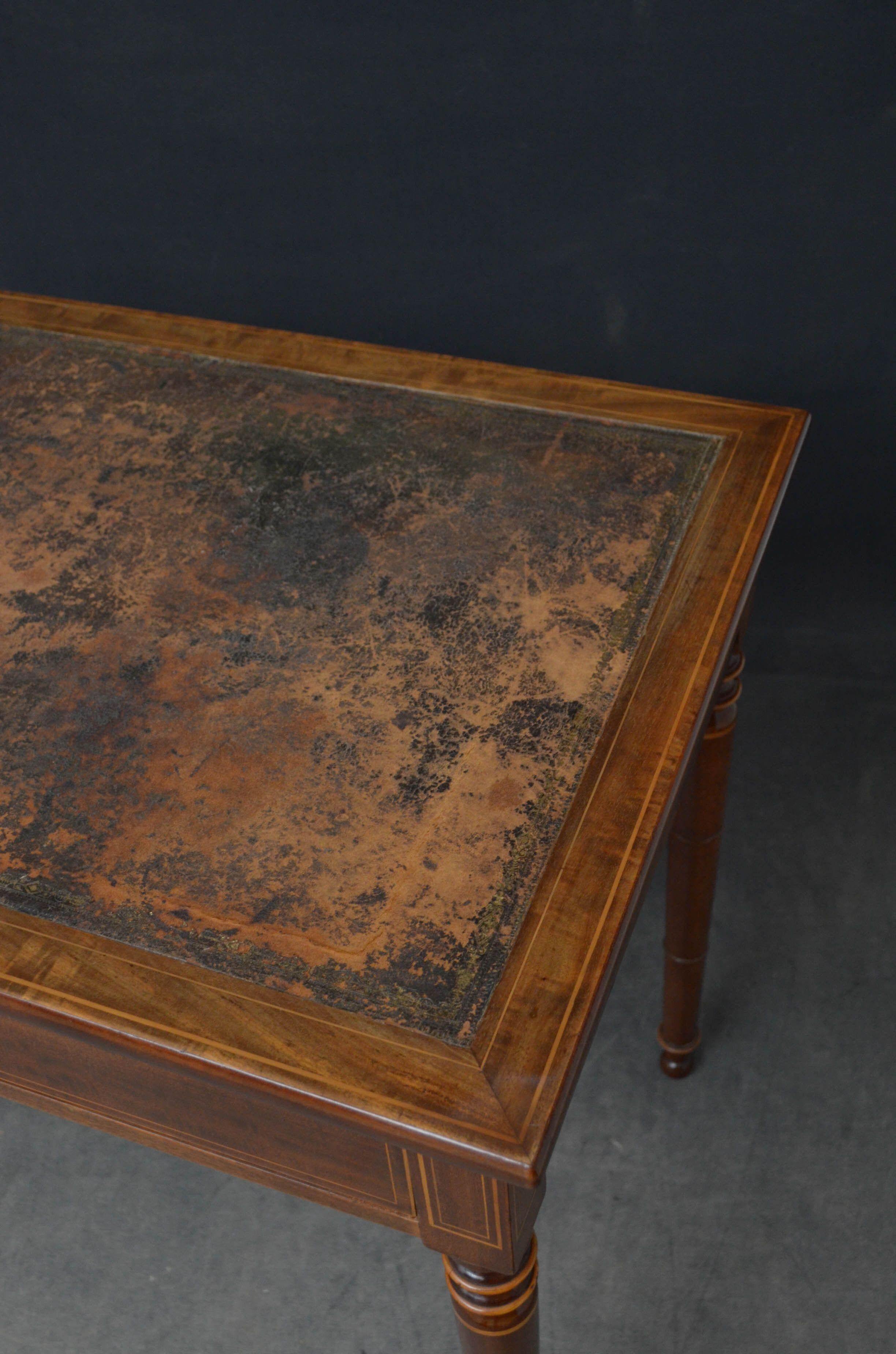 19th Century Mahogany Writing or Side Table For Sale 1