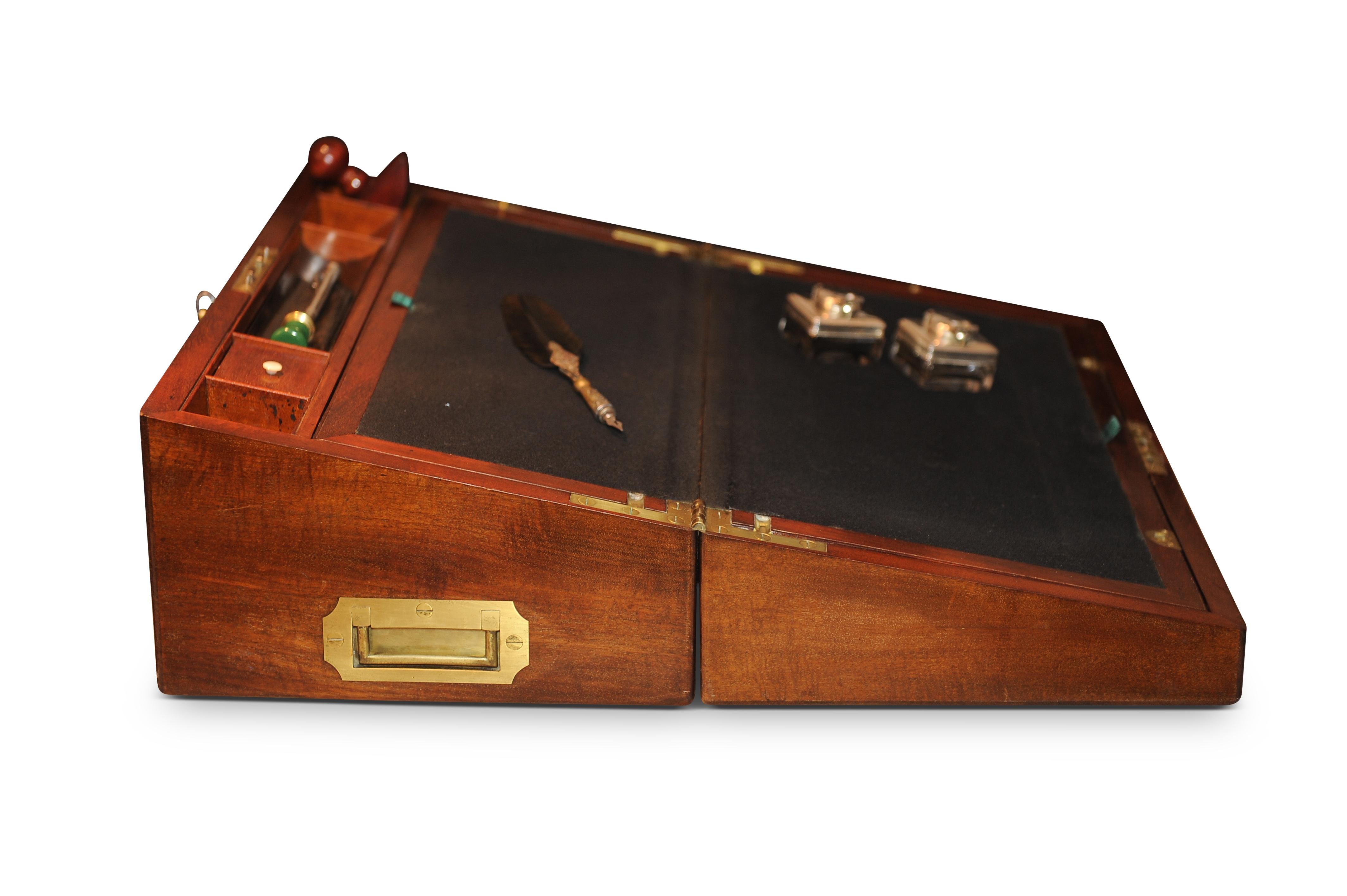 19th Century Mahogany Writing Slope Befit with a Pair of Inkwells by J J Mechi For Sale 2