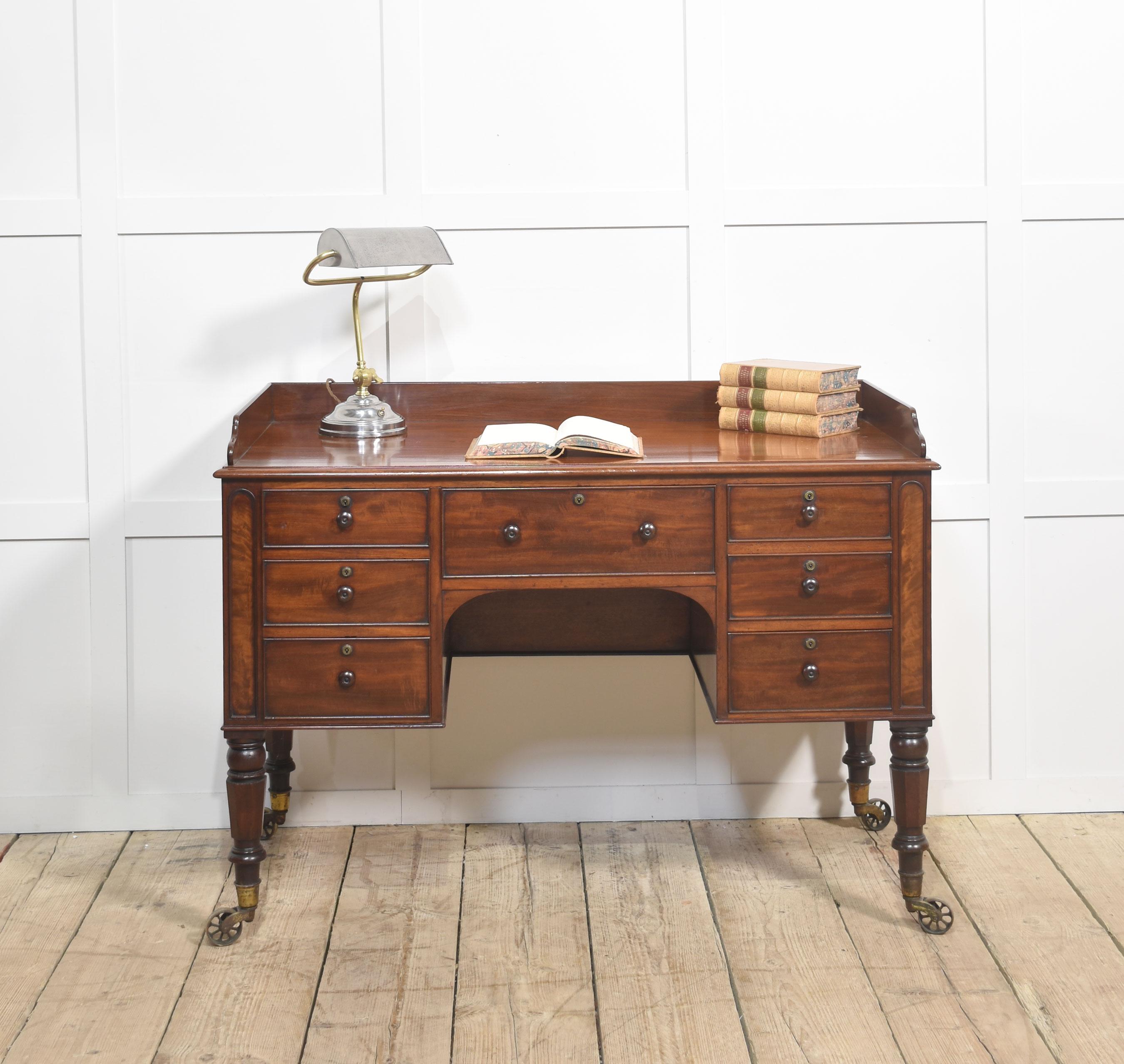 British 19th century mahogany writing table For Sale