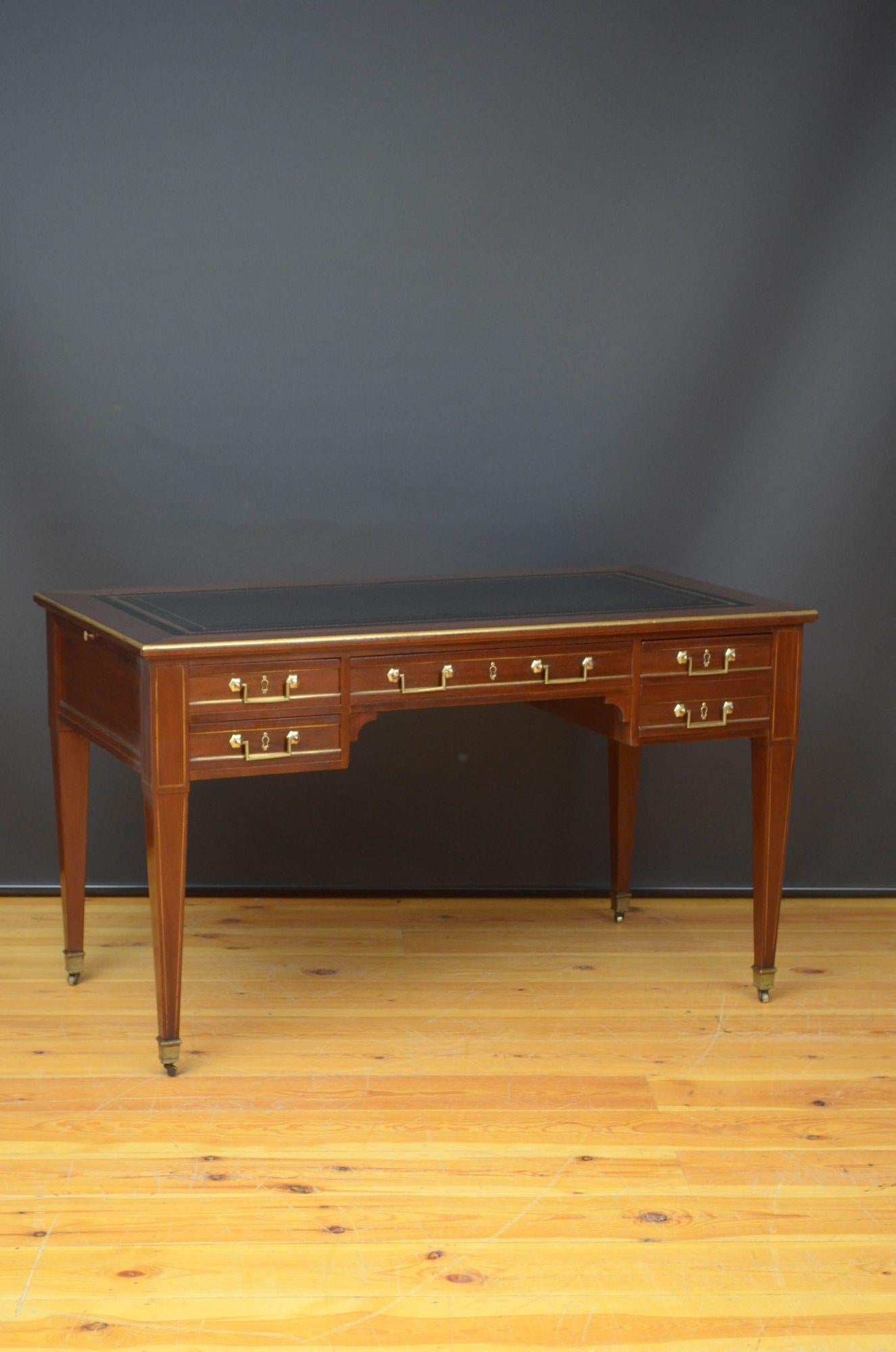 19th Century Mahogany Writing Table In Good Condition For Sale In Whaley Bridge, GB