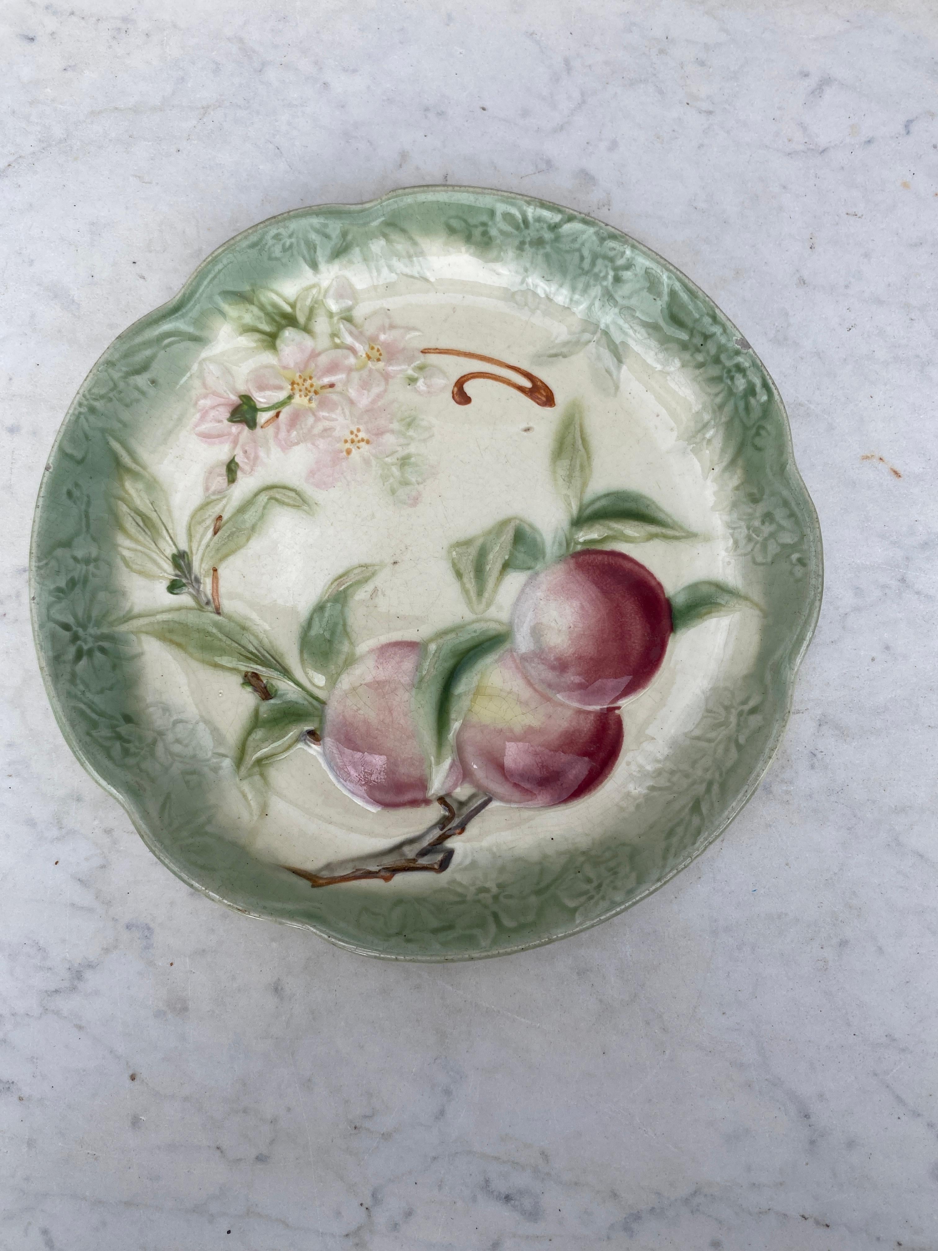 19th Century Majolica apples plate signed Choisy Le Roi.
Made for Higgins & Setter New York.
The Higgins & Seiter Company of New York City began selling decorations for the table, including rich-cut glass in 1887. By 1891 the firm was