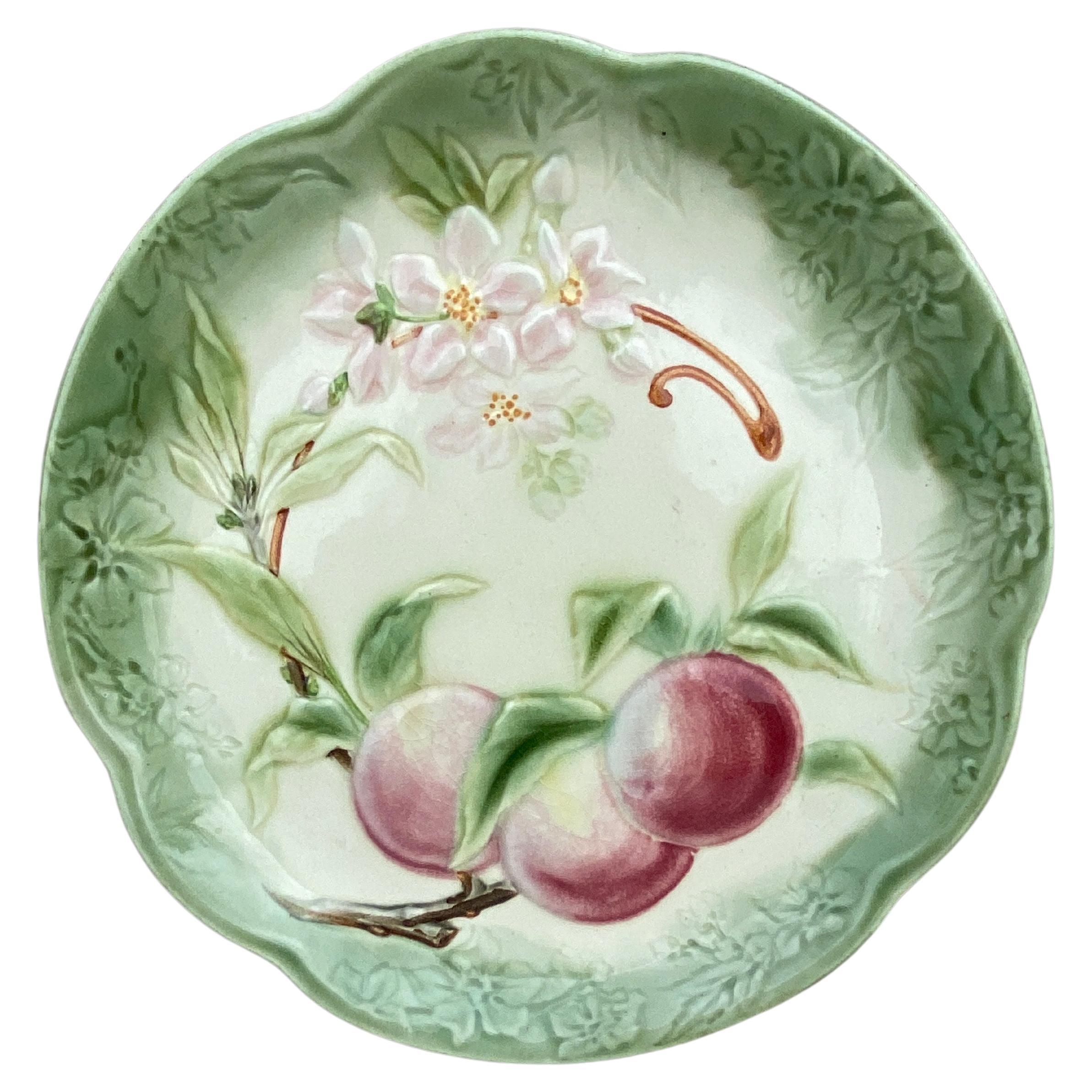 19th Century Majolica Apples Plate Choisy Le Roi For Sale