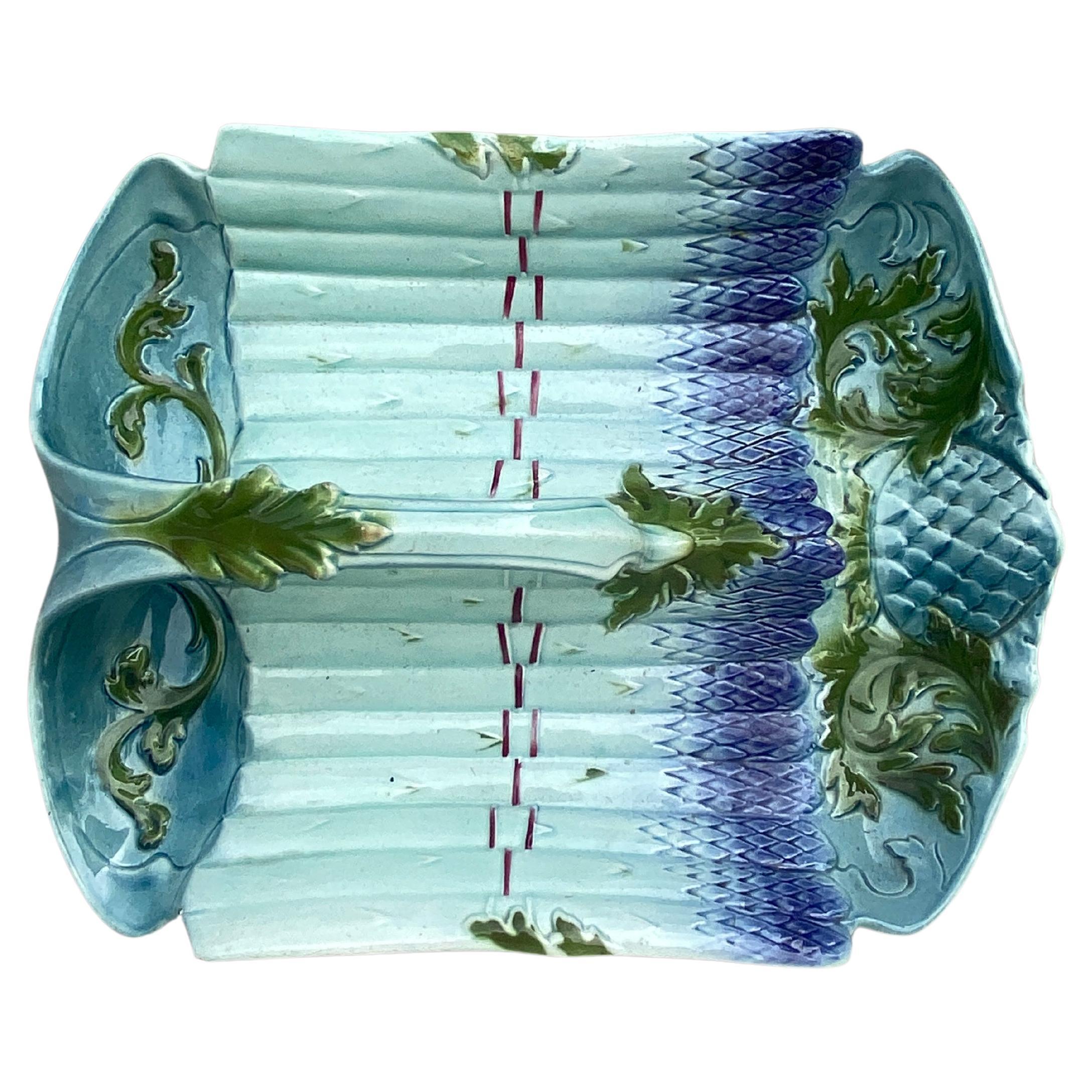 French 19th Century Majolica Asparagus Platter Saint Amand For Sale