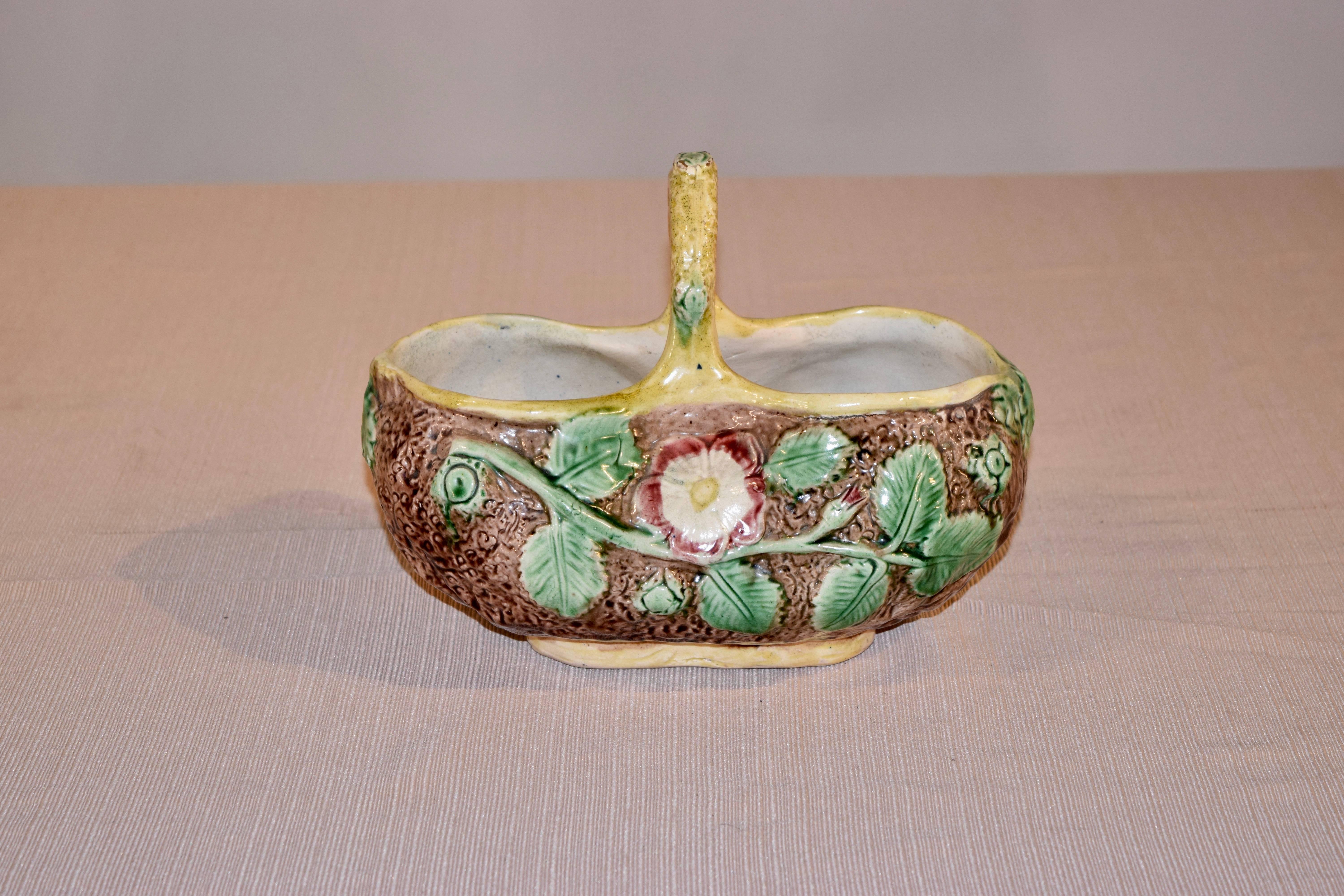 19th Century Majolica Basket In Excellent Condition In High Point, NC