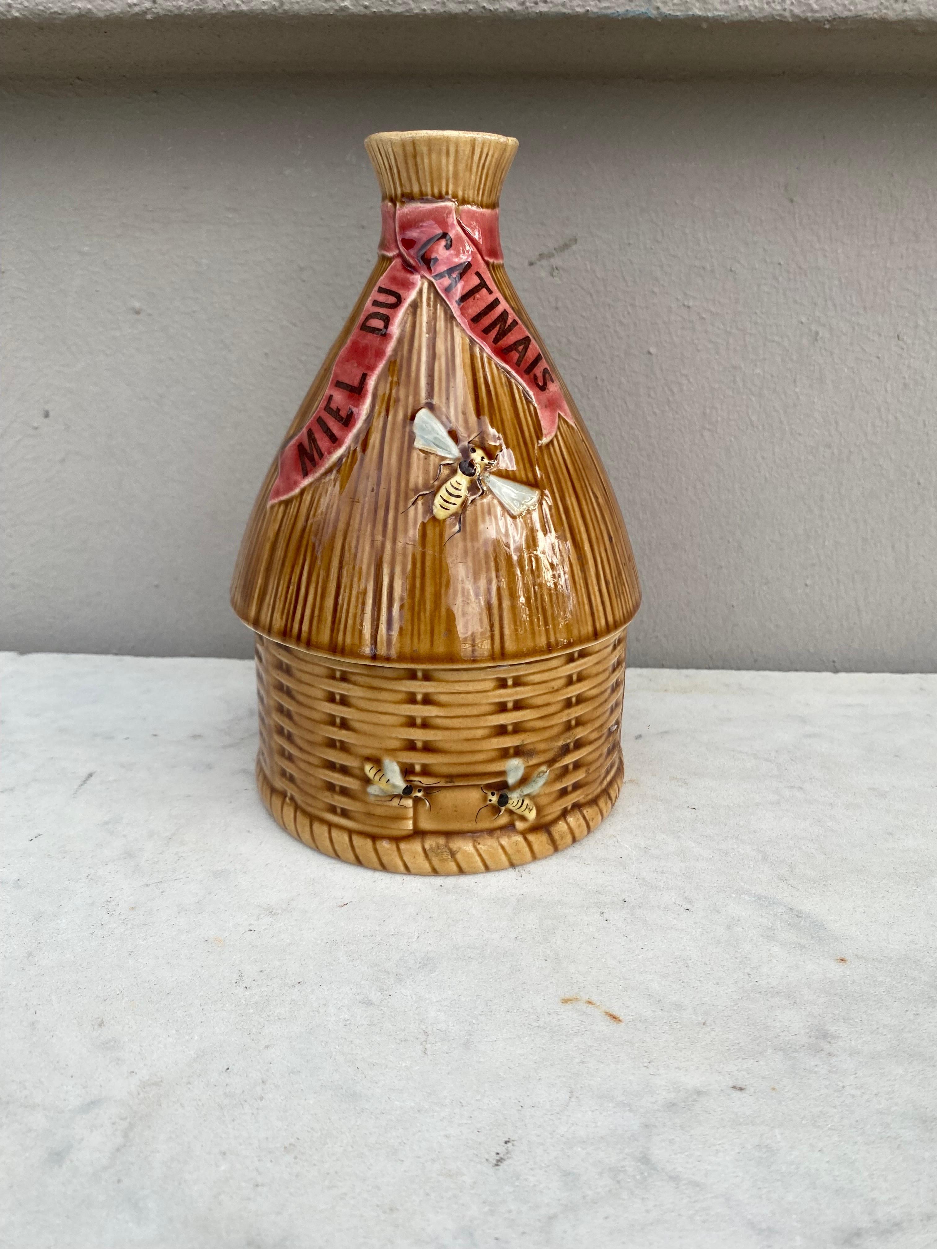 Country 19th Century Majolica Beehive Honey Pot Luneville