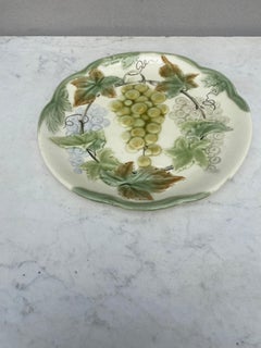 19th Century Majolica Grapes Plate Choisy Le Roi