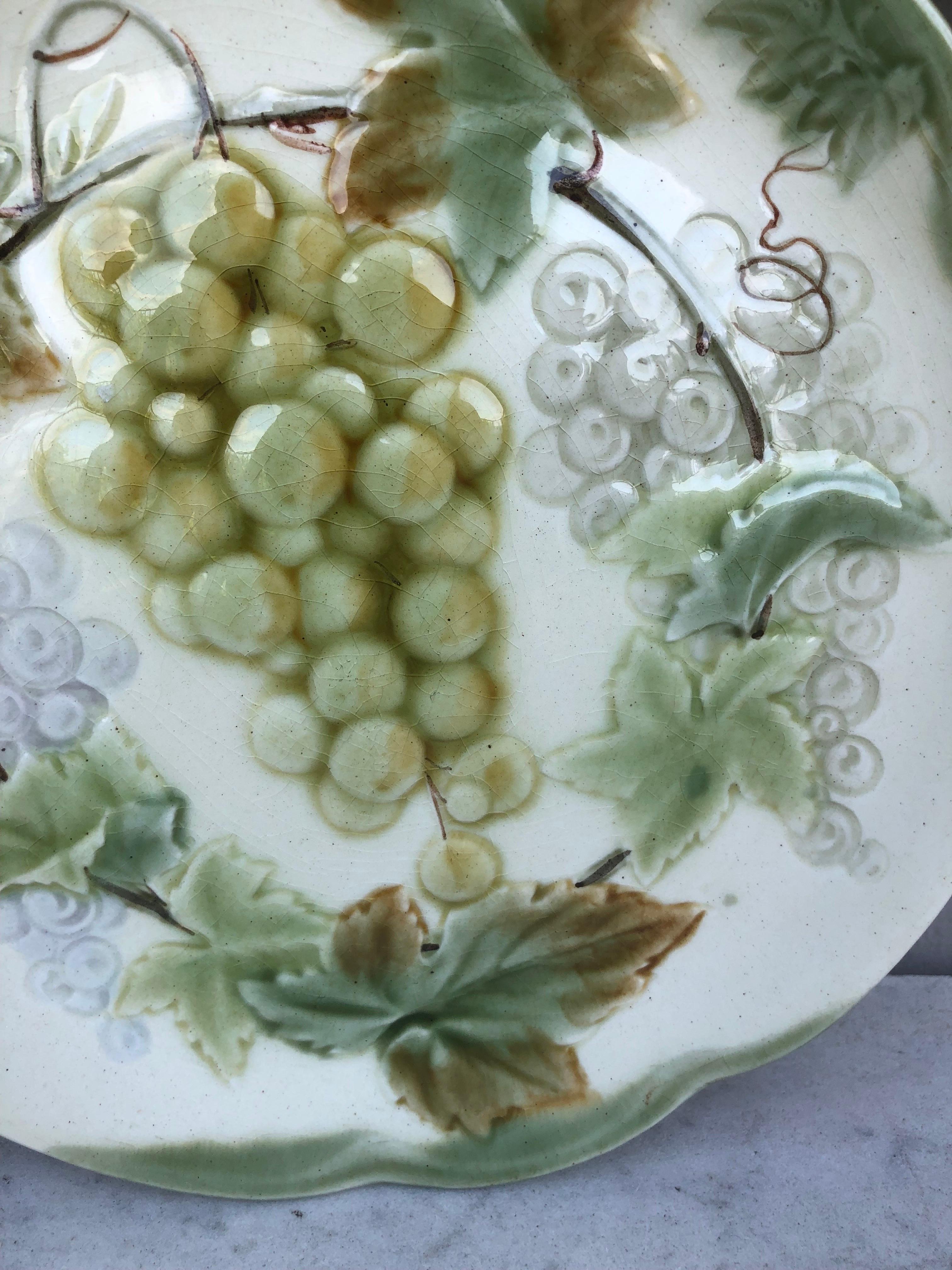 French 19th Century Majolica Grapes Plate Choisy Le Roi