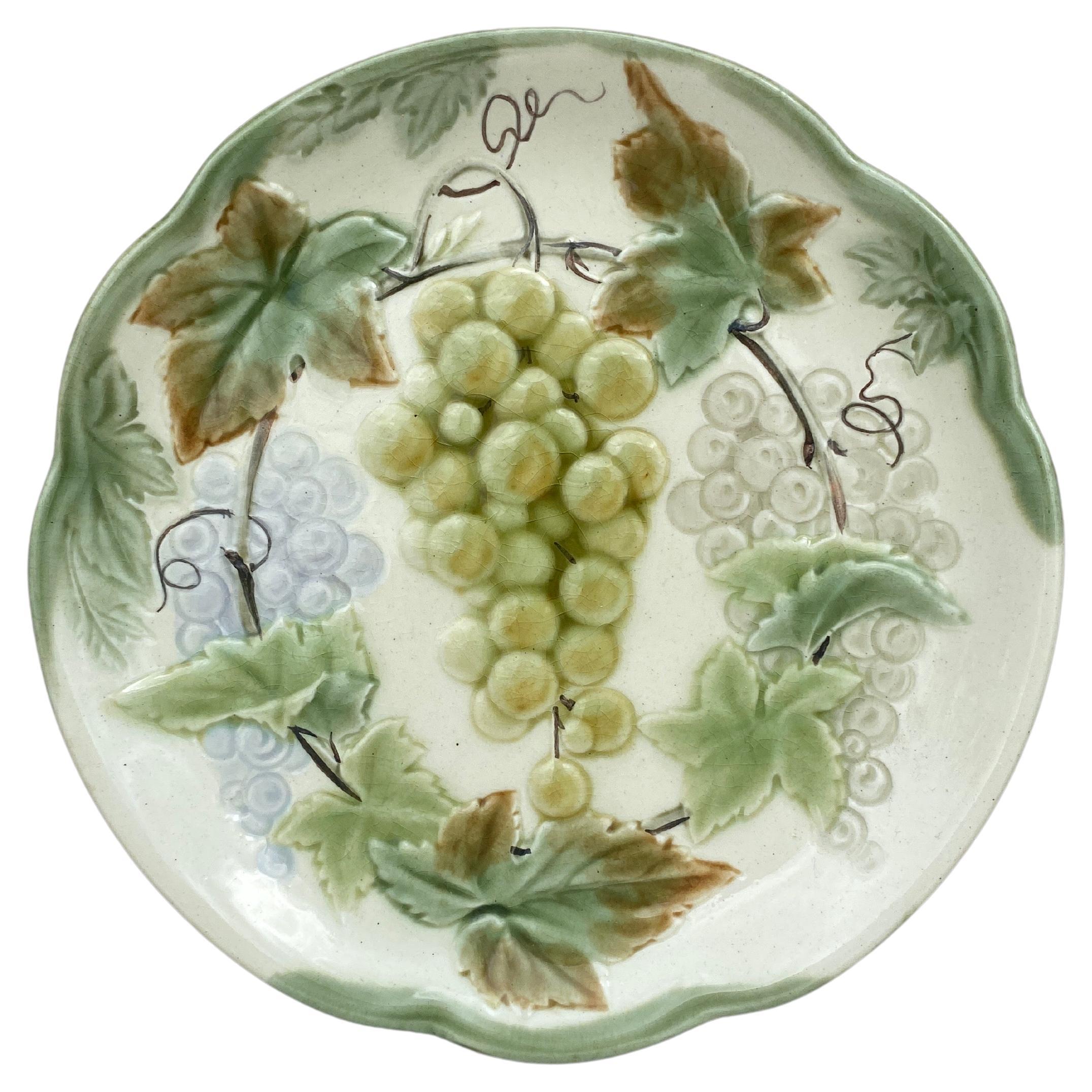 19th Century Majolica Grapes Plate Choisy Le Roi For Sale