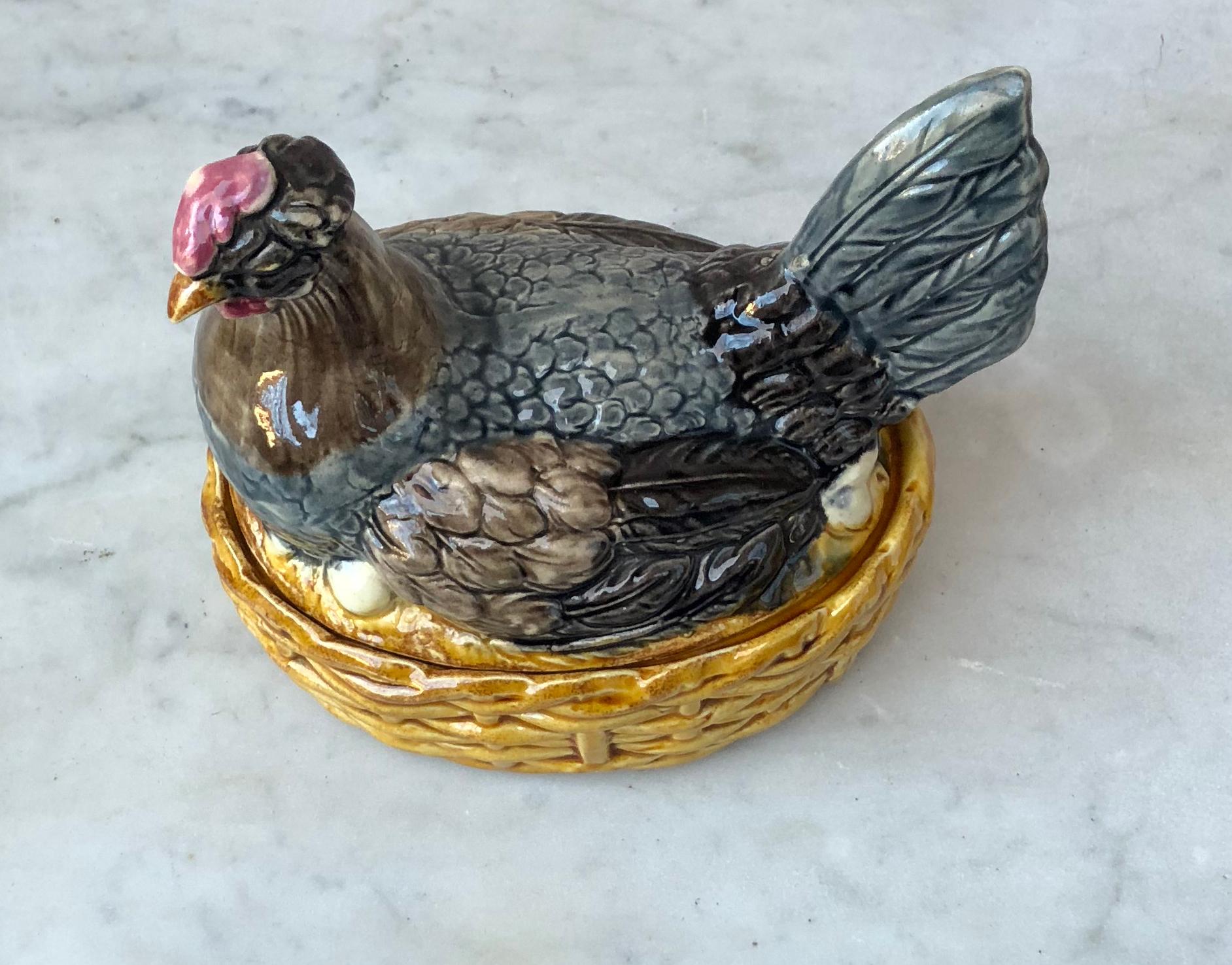 Majolica hen on the nest basket signed Masse Desvres, circa 1880.