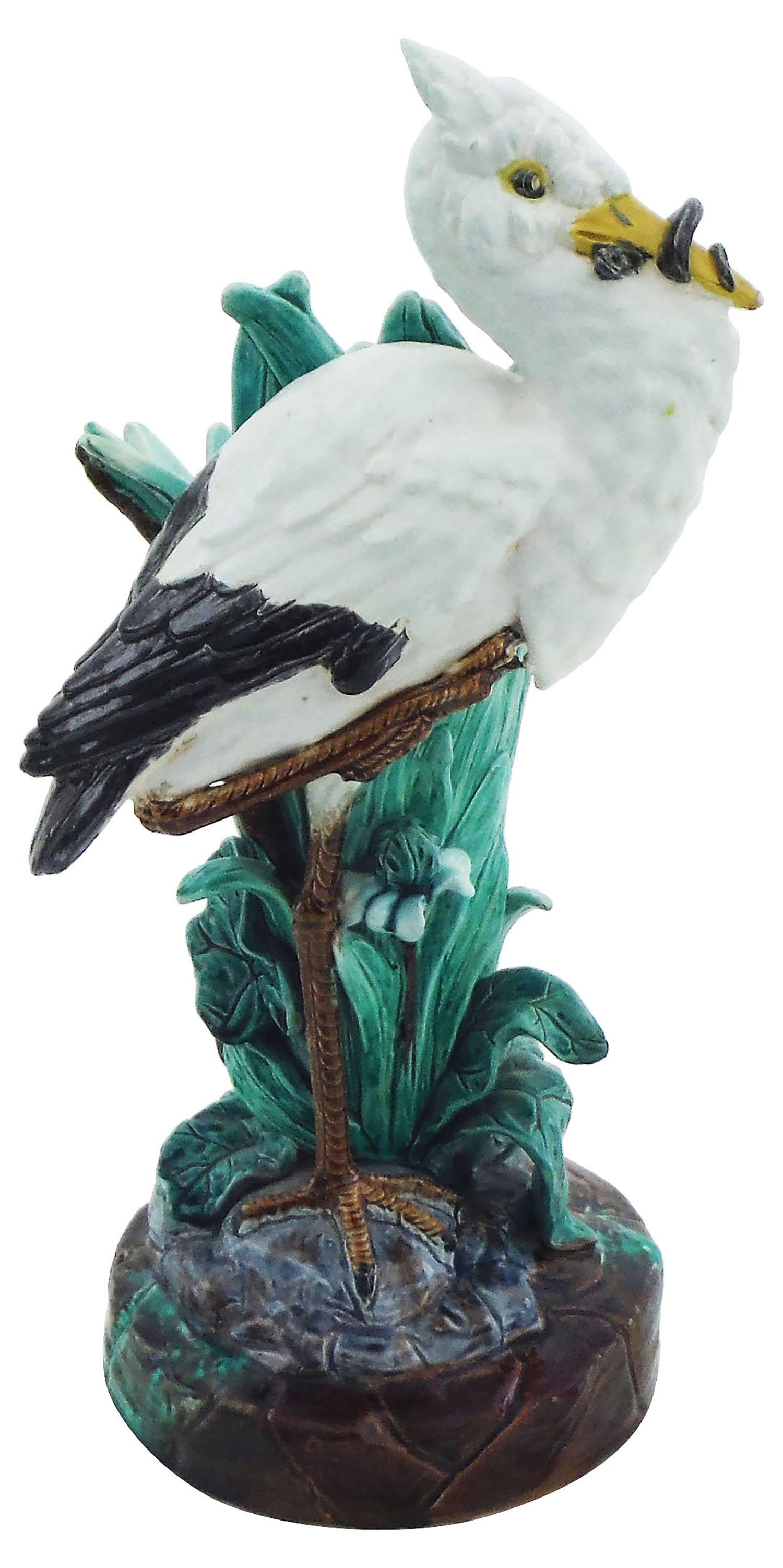 Britannique Assiette réticulée en majolique Heron du 19ème siècle de Wedgwood en vente