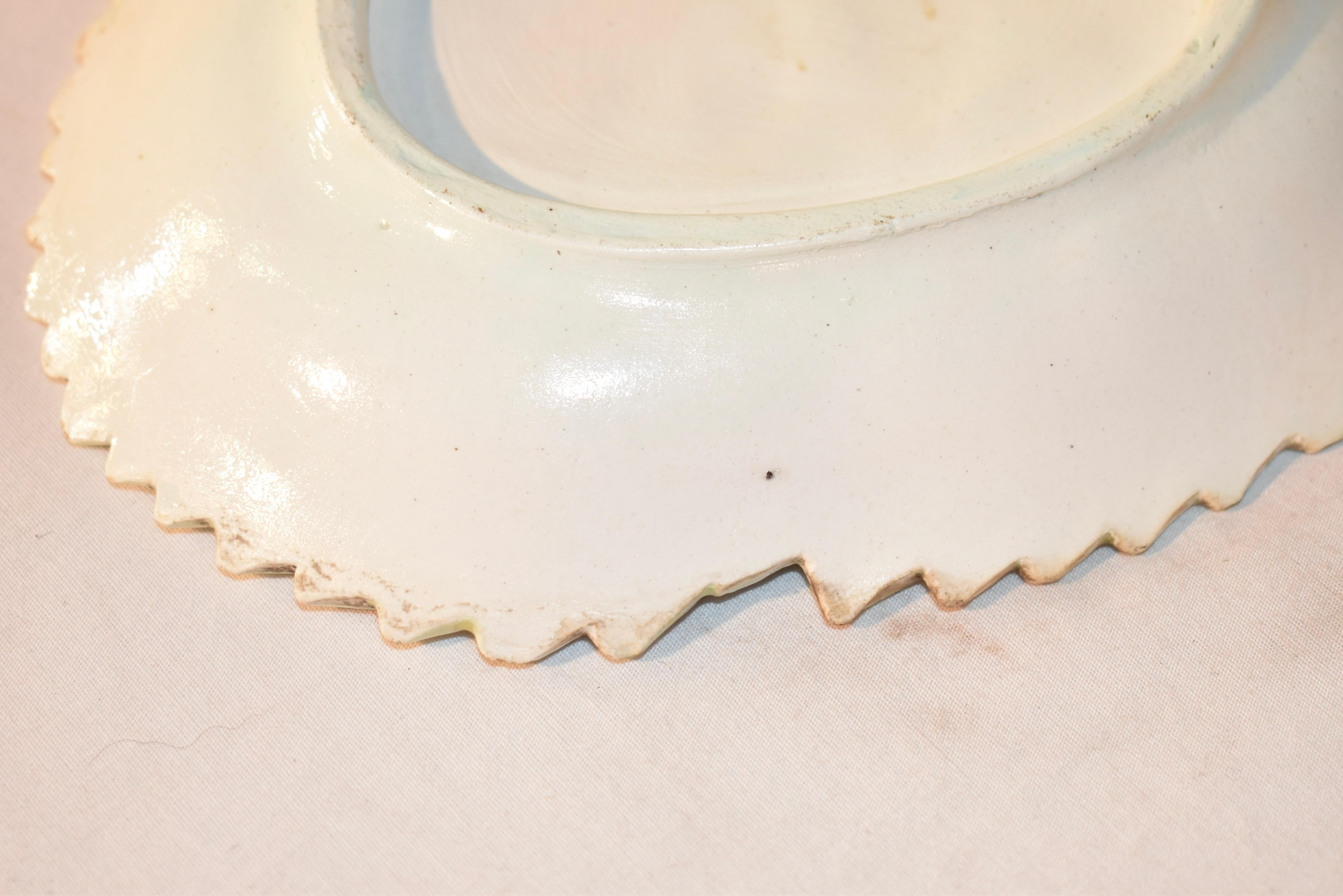XIXe siècle Plat à feuilles en majolique du 19e siècle en vente