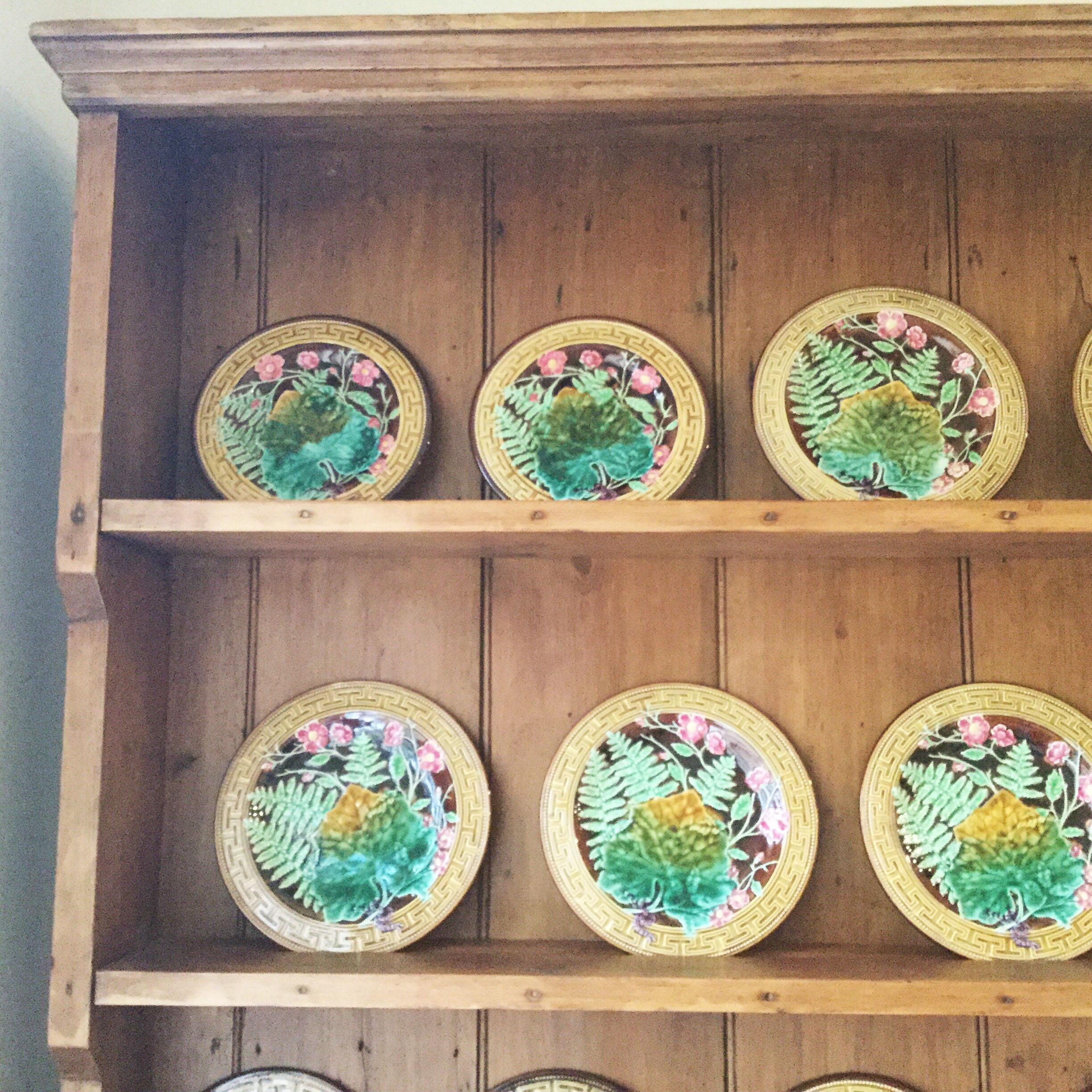 Late 19th Century 19th Century Majolica Leaves & Pink Flowers Plate Choisy le Roi For Sale