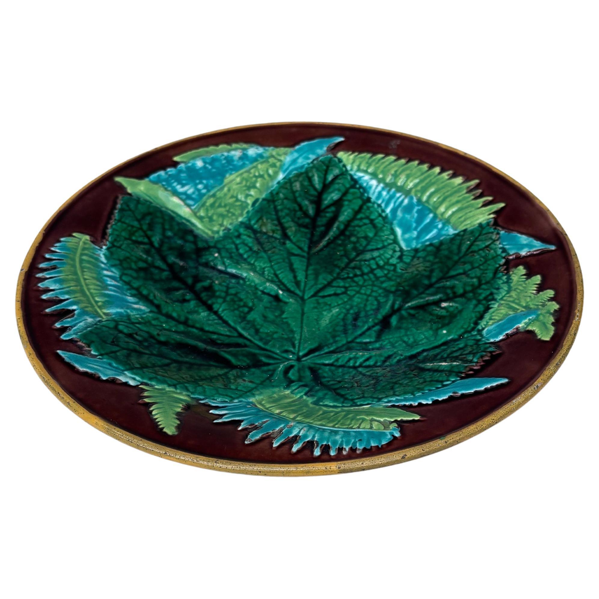 19th Century Majolica Leaves Plate George Jones.
Maple and ferns leaves.
Rare brown background.
8.5 inches diameter.