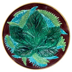 19th Century Majolica Leaves Plate George Jones