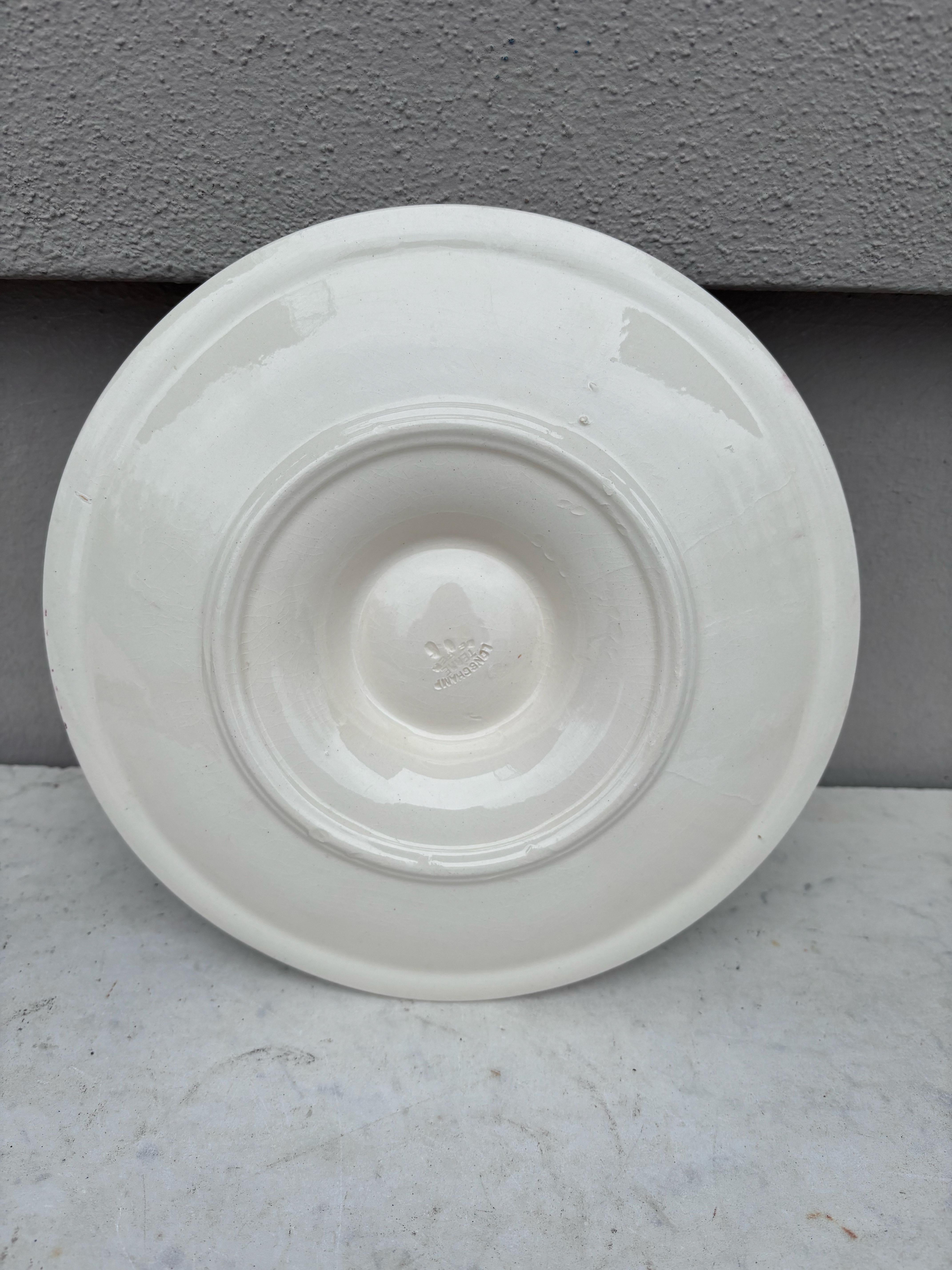 19th Century Majolica Oyster Flowers Plate Longchamp In Good Condition For Sale In Austin, TX