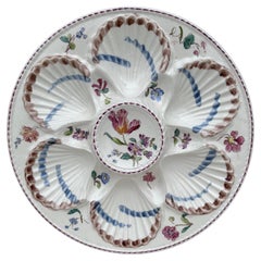 Piatto in maiolica del XIX secolo con fiori di ostrica Longchamps