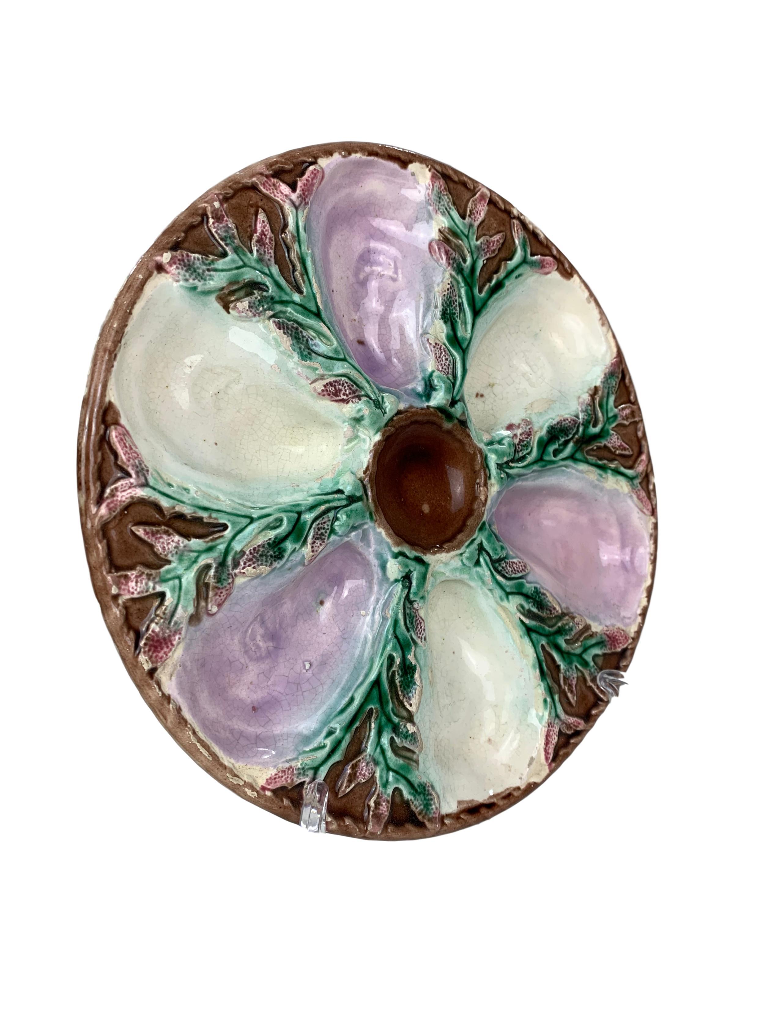 19th Century Majolica Oyster Plate by Simon Fielding, English, circa 1880 In Good Condition In Banner Elk, NC