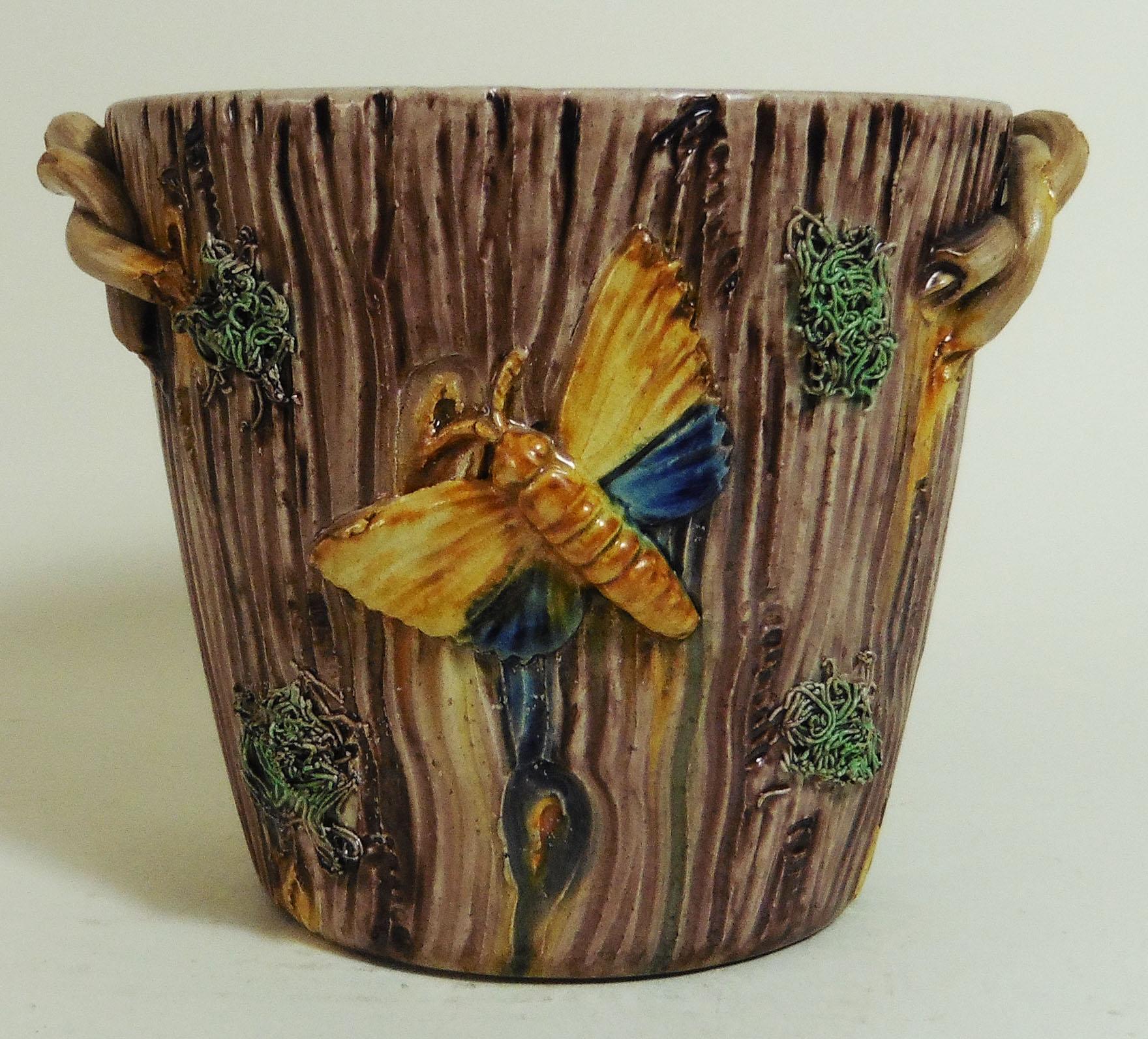 Majolica Coppia di Jardinieres in maiolica del XIX secolo Farfalle e Lumache Royal Worcester in vendita