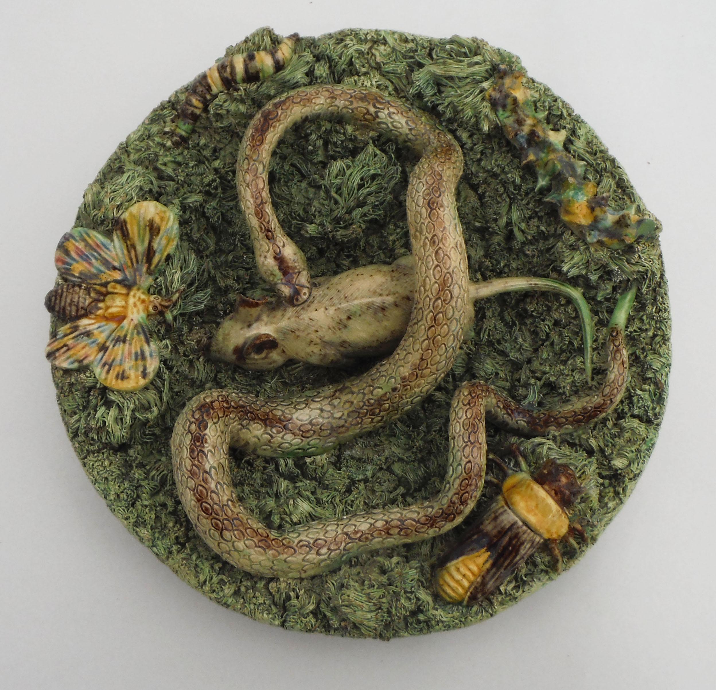 Brocca in maiolica di Palissy del XIX secolo Antonio Alves Cunha Caldas Da Rainha in vendita 1