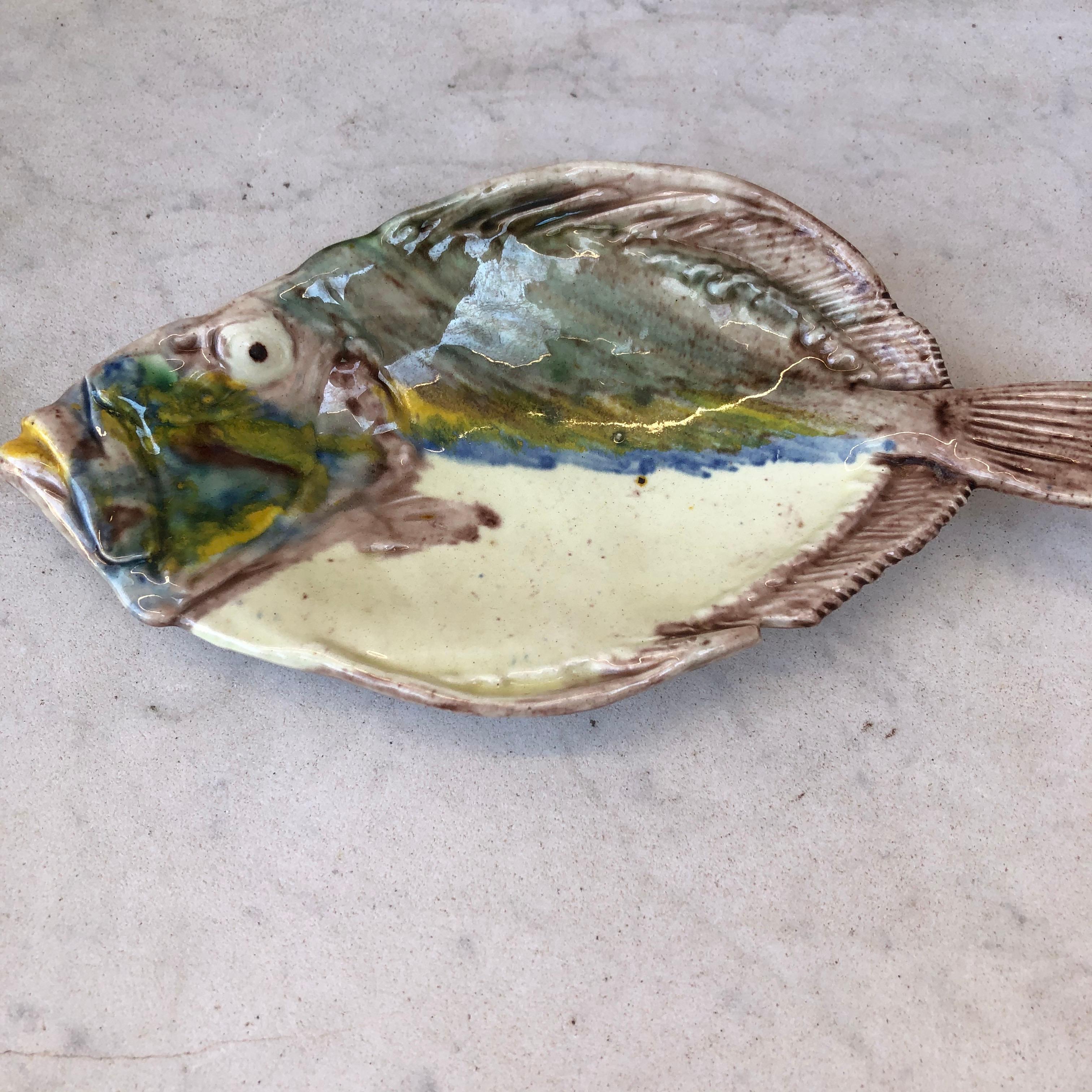 Country 19th Century Majolica Palissy Fish Platter Thomas Sergent