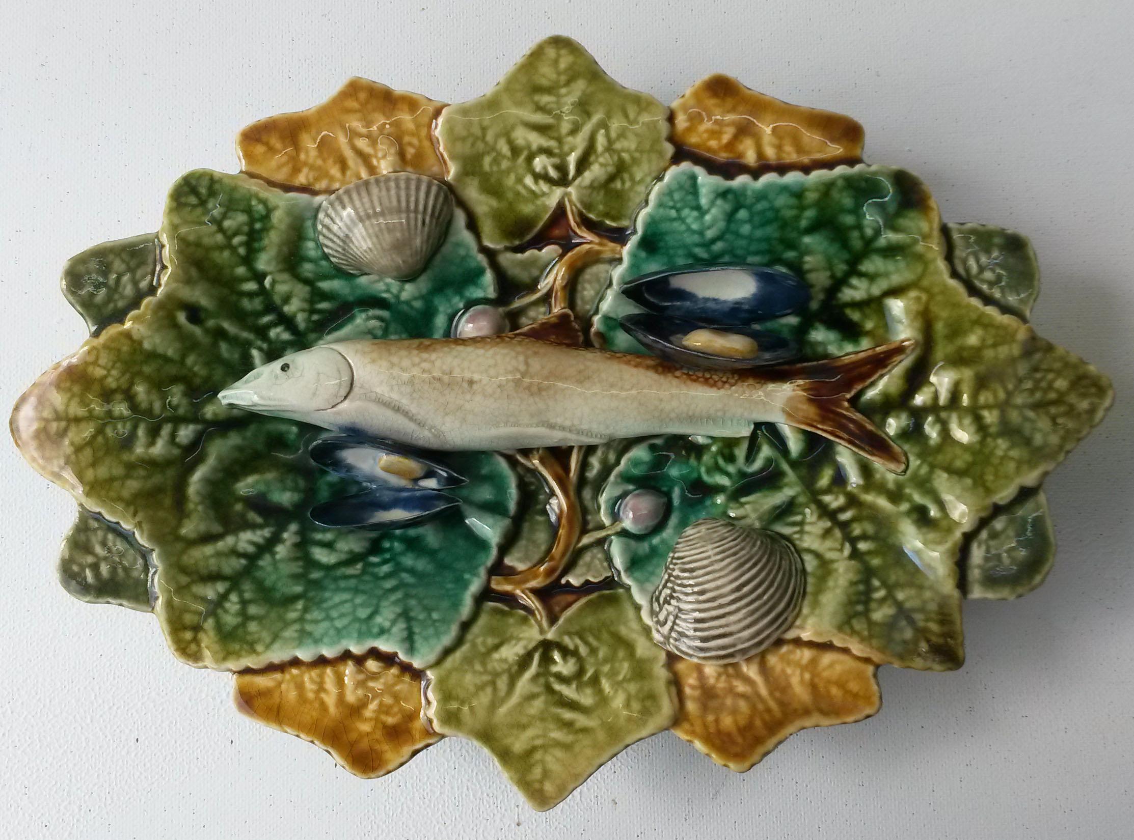 Victorian 19th Century Majolica Palissy Wall Fish Platter Choisy Le Roi