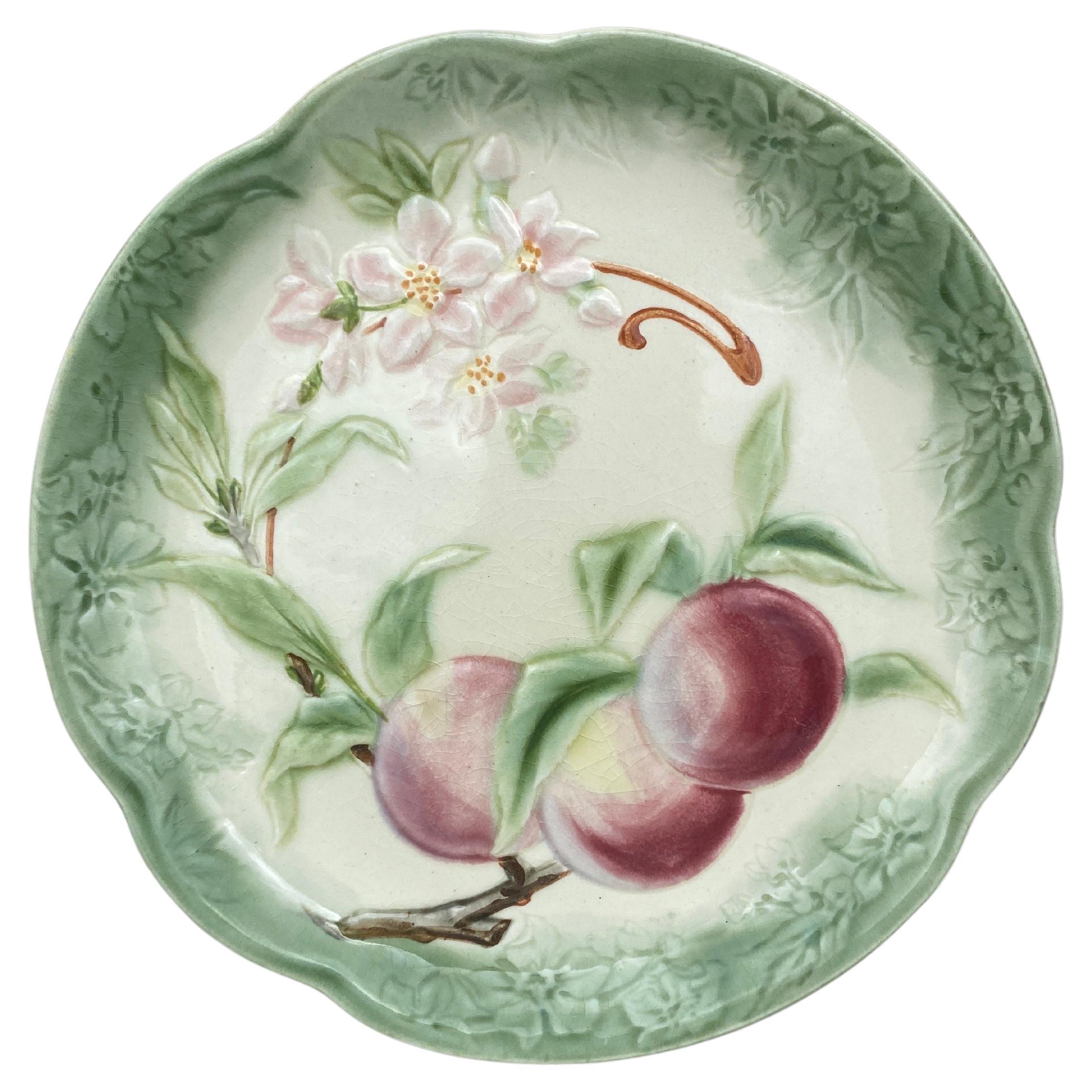 19th Century Majolica Peaches Plate Choisy Le Roi For Sale