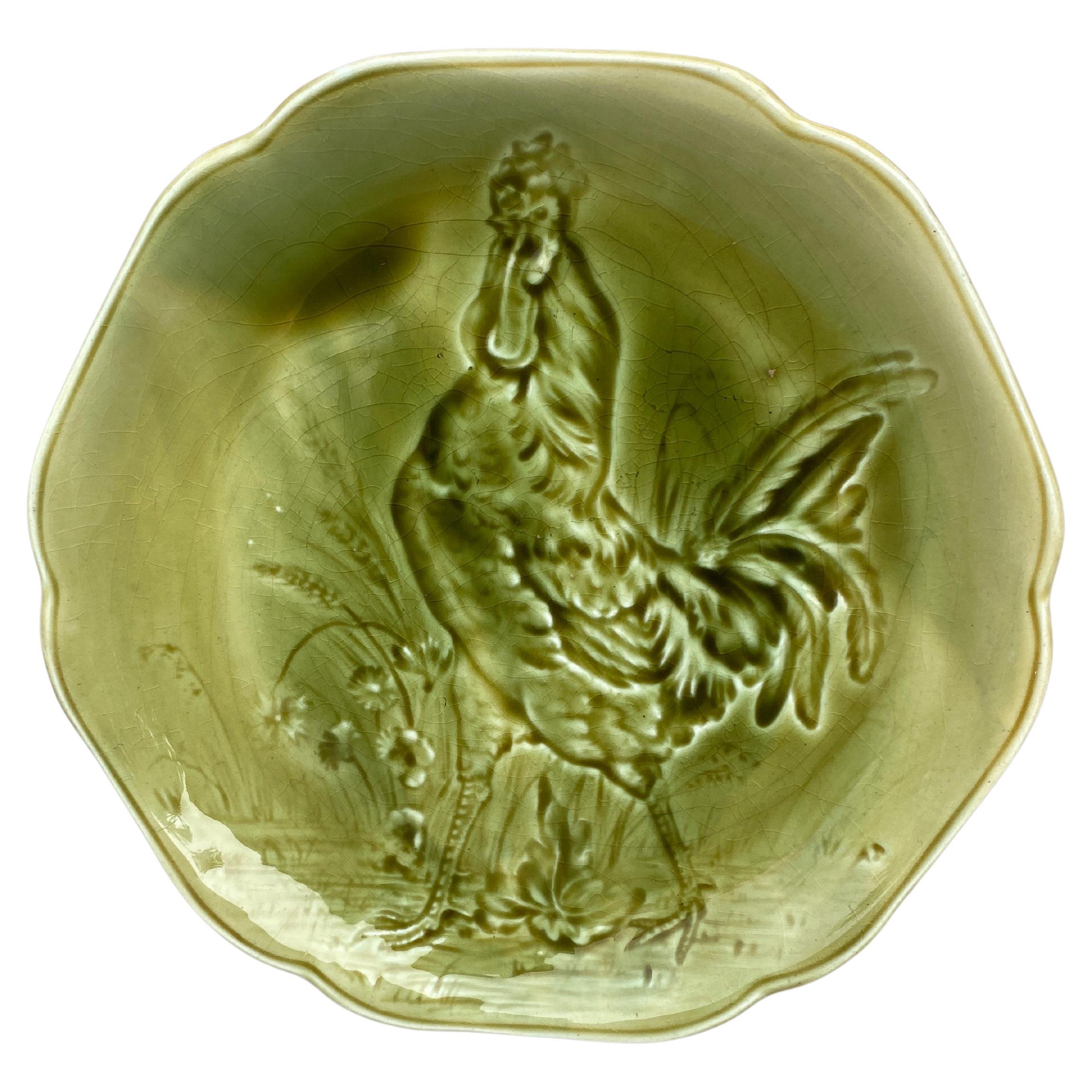 19th Century Green Majolica Rooster Plate Choisy Le Roi For Sale