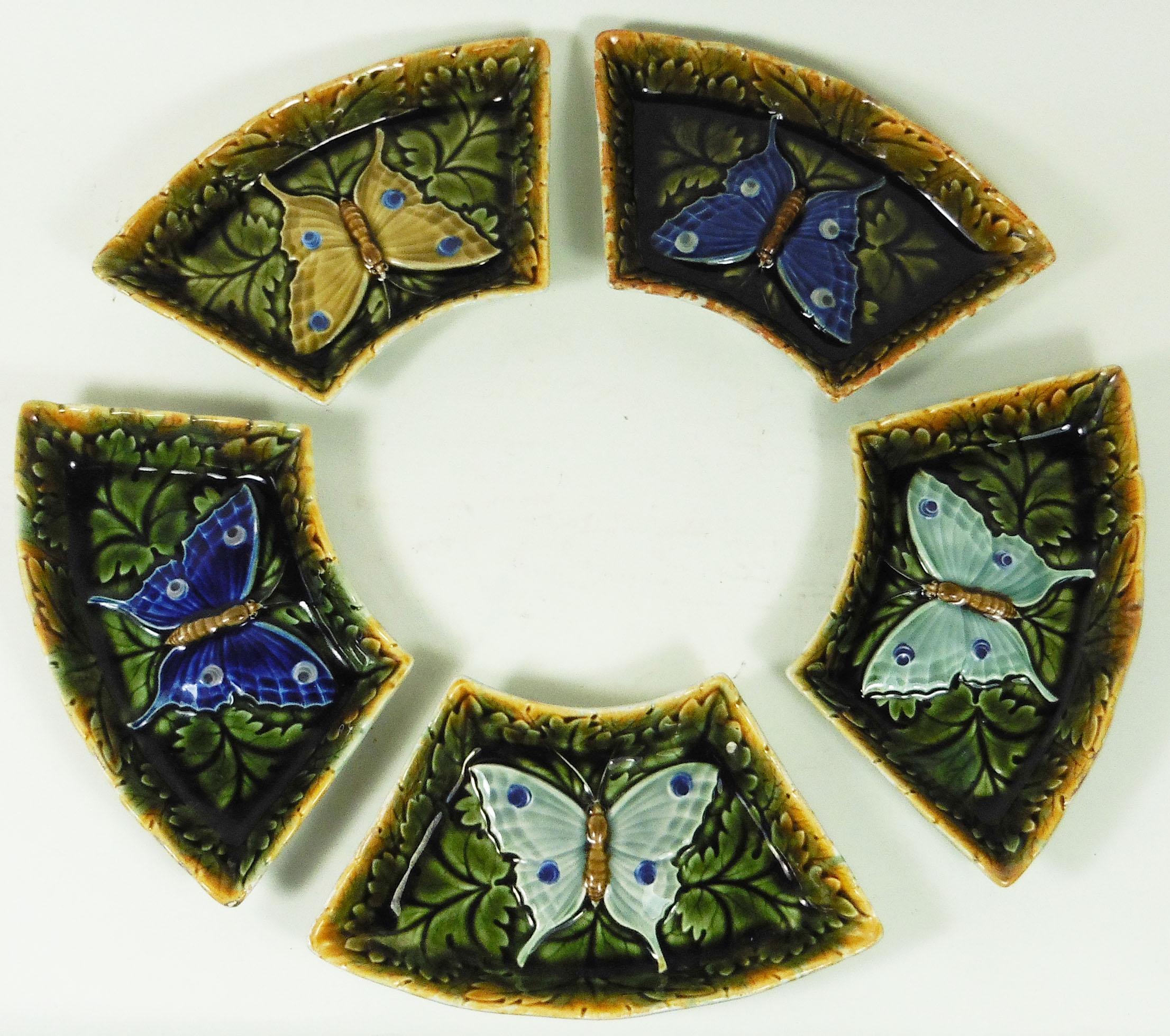 Jardinière di rose e farfalle in maiolica del XIX secolo Delphin Massier in vendita 2