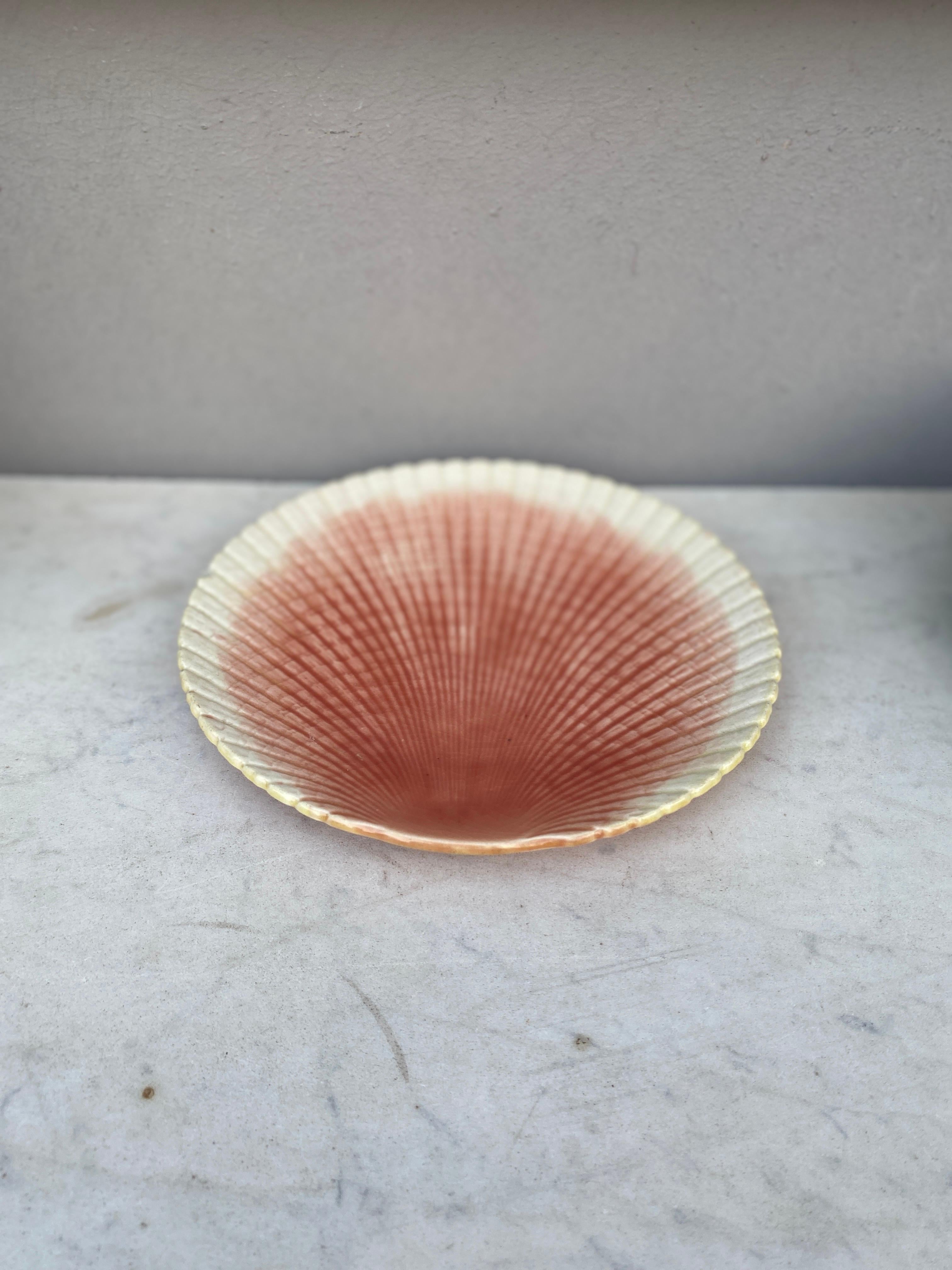 Victorian 19th Century Majolica Shell Plate Sarreguemines