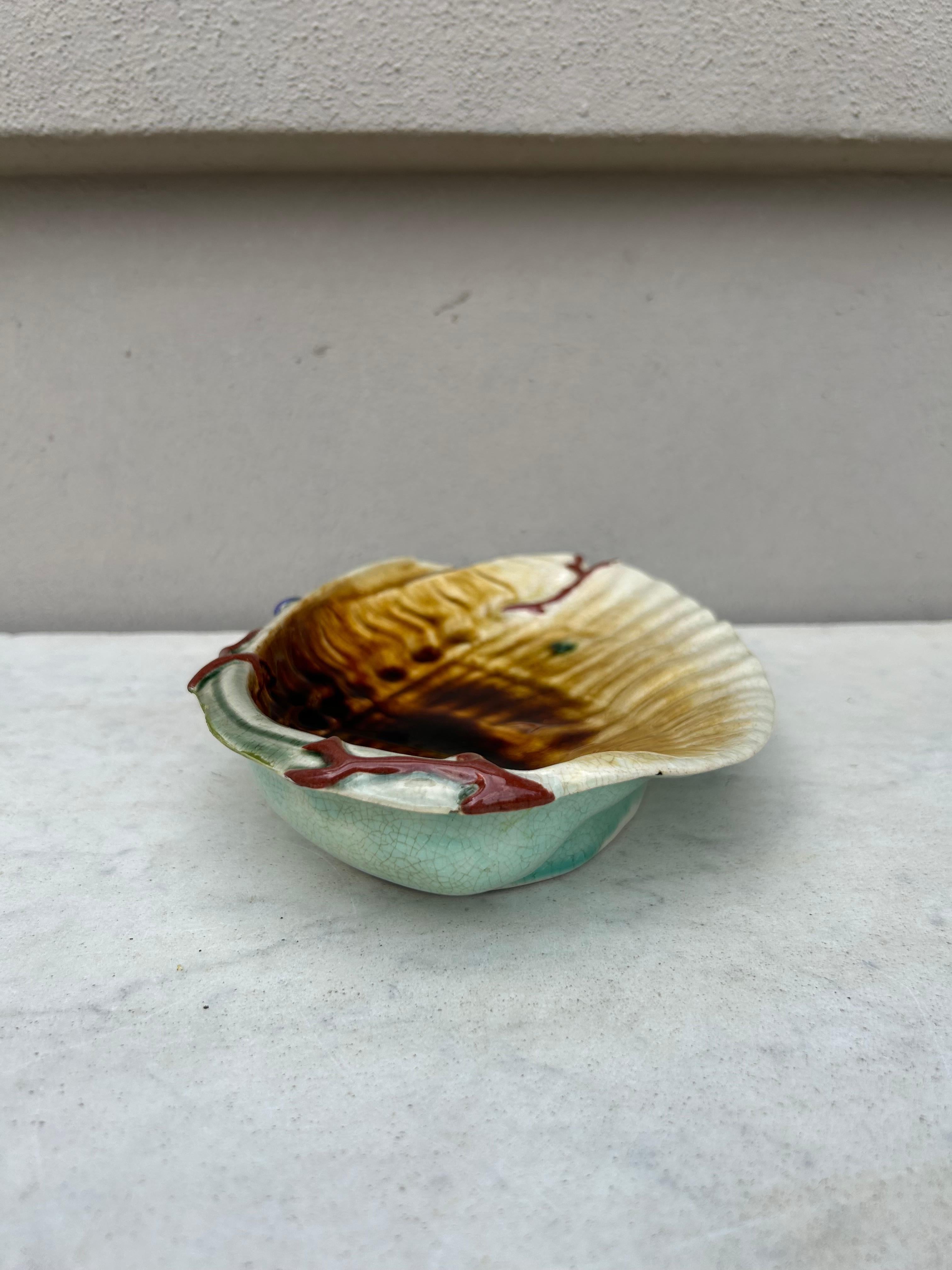 Victorian 19th Century Majolica Shell Platter Choisy Le Roi For Sale