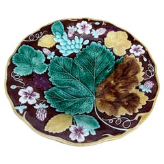 19th Century Majolica Strawberries & Grapes Plate Wedgwood