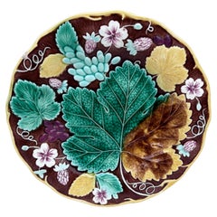 19th Century Majolica Strawberries & Grapes Plate Wedgwood