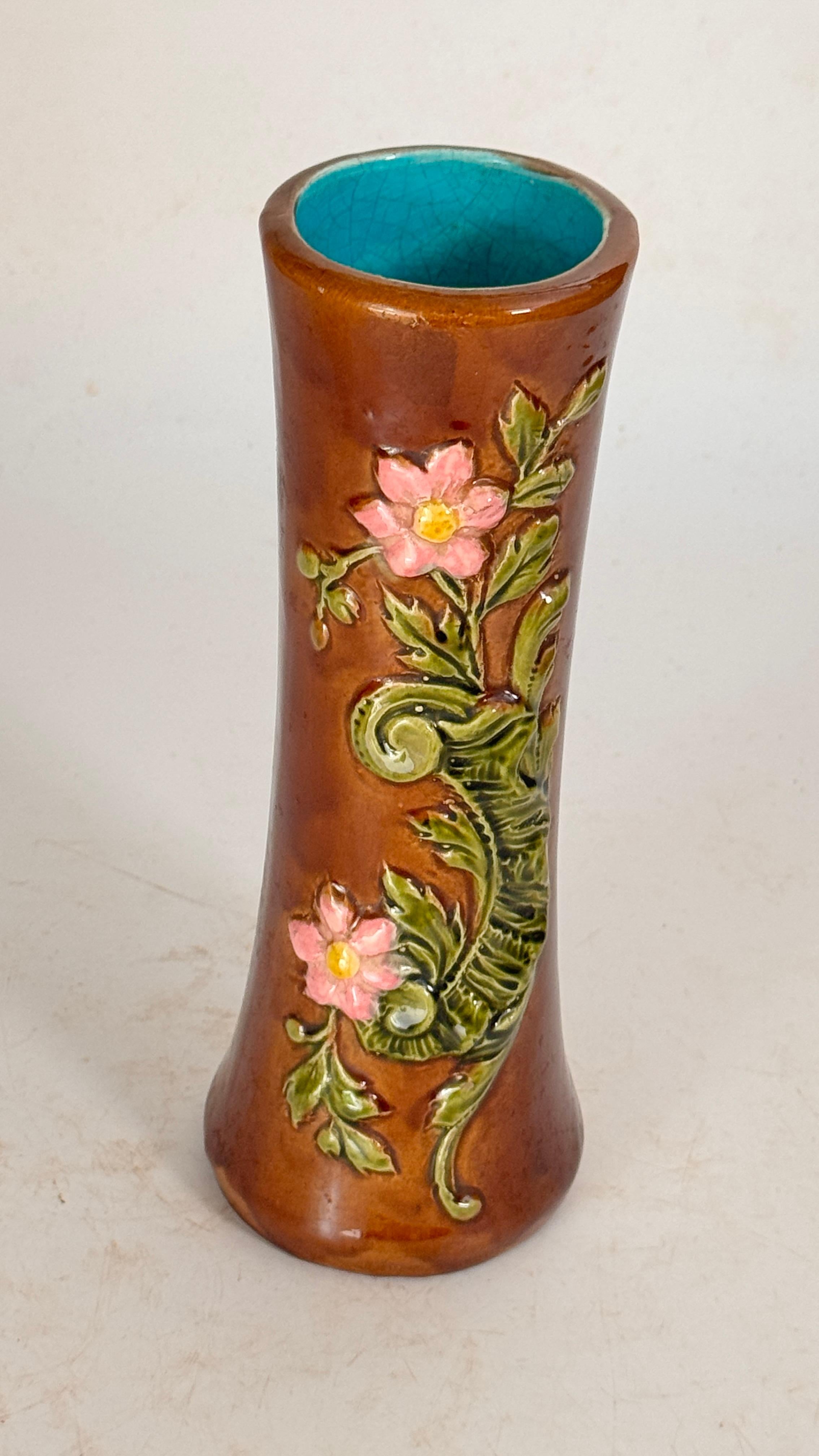 Art Nouveau 19th Century Majolica Vase with Floral and Foliage Motifs For Sale
