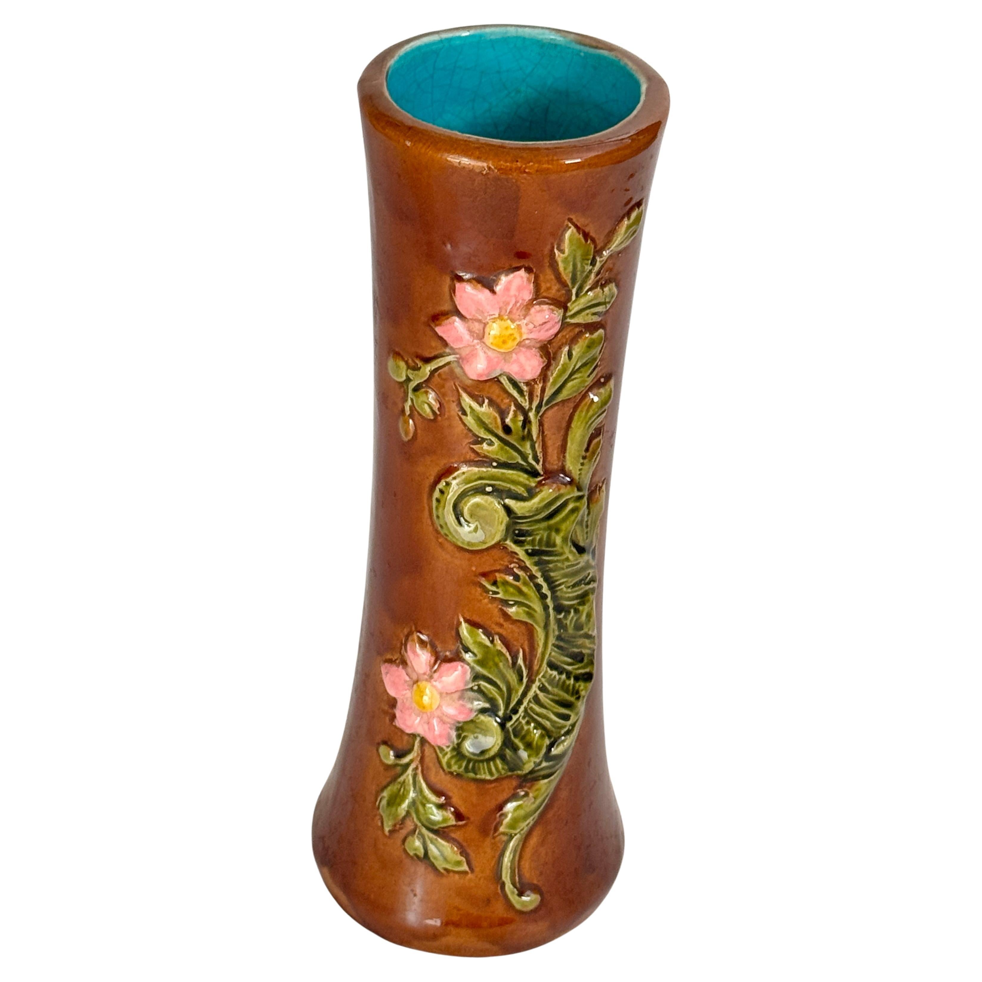 19th Century Majolica Vase with Floral and Foliage Motifs For Sale