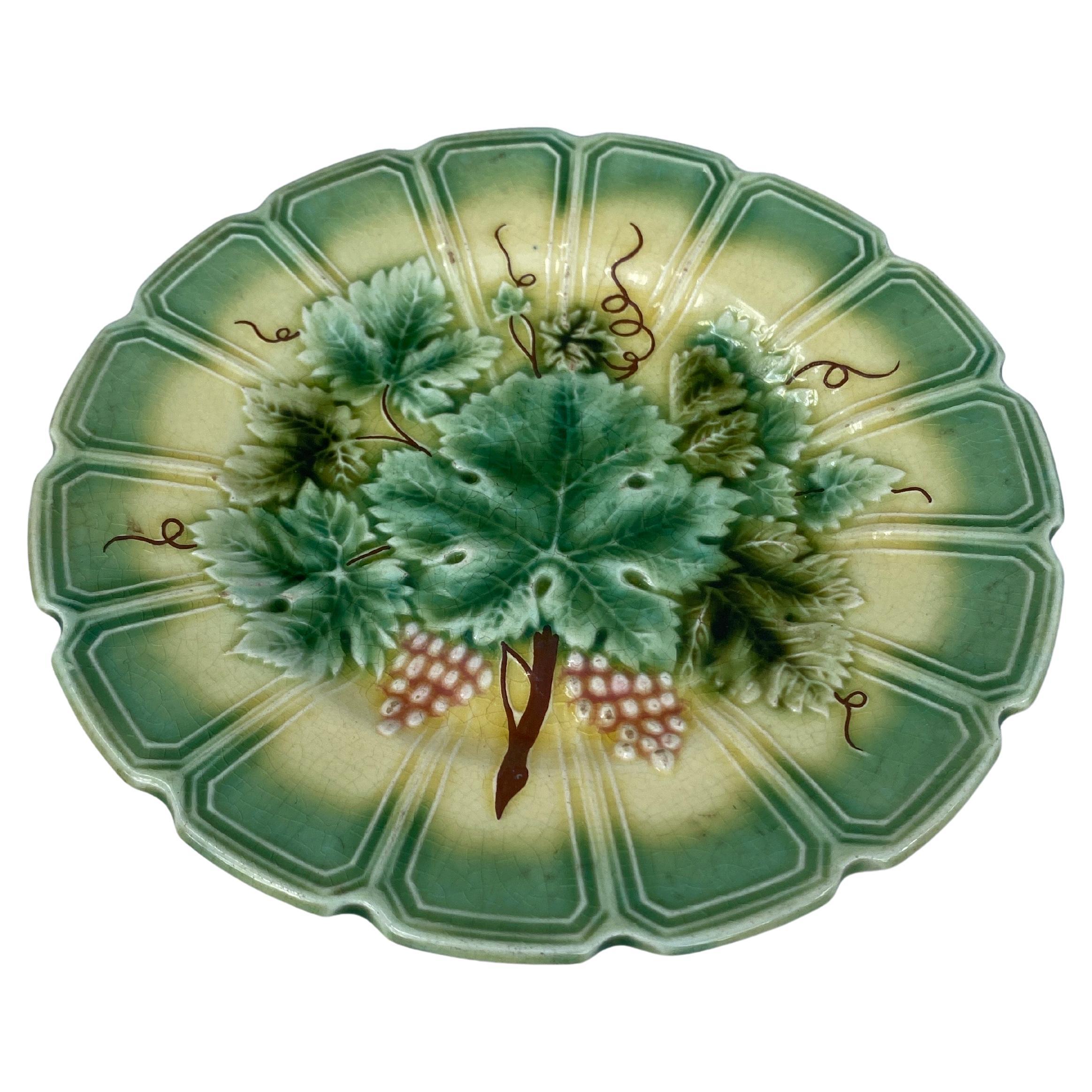 19th Century Majolica Vine Leaves Plate signed Sarreguemines.