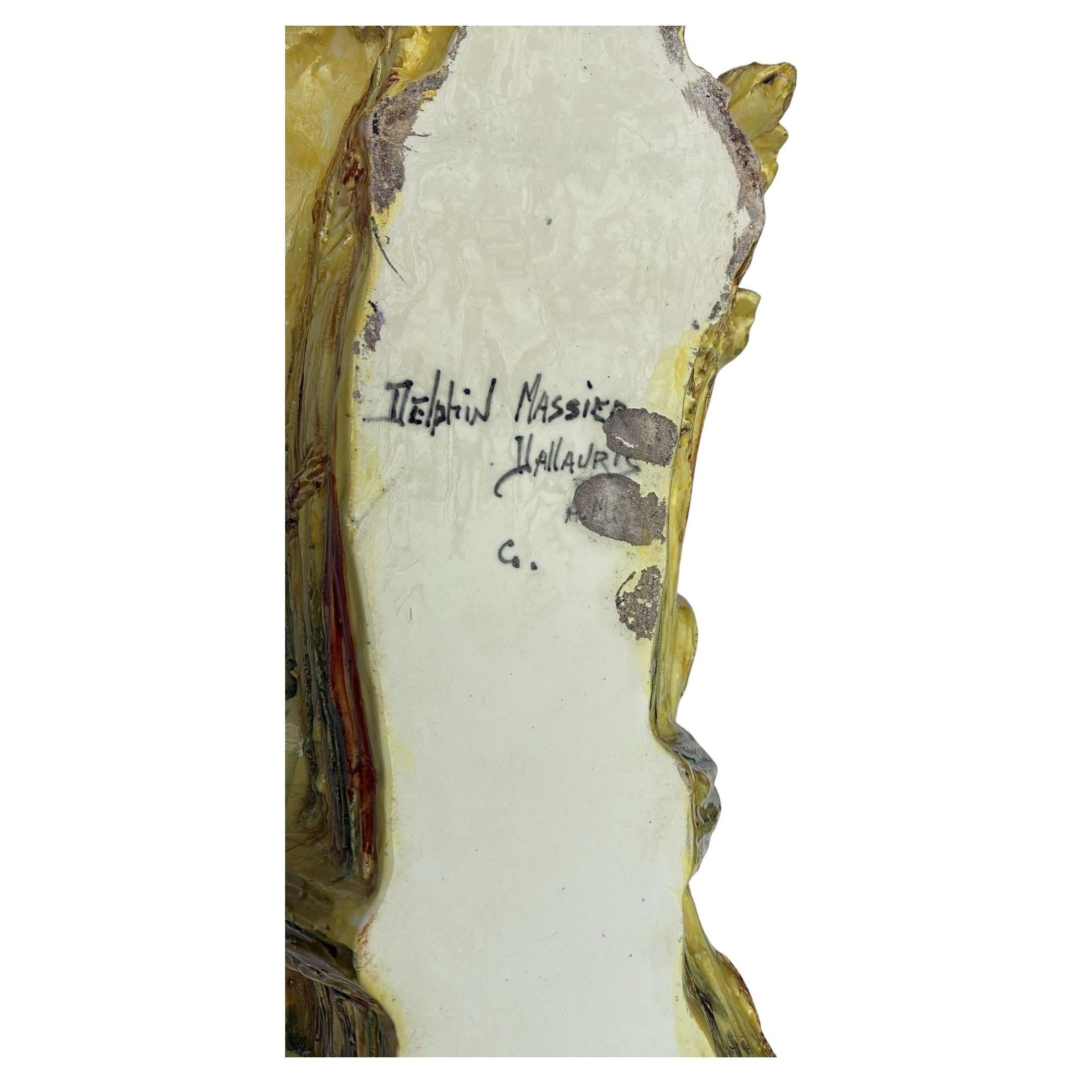 Fin du XIXe siècle Jardinière en majolique du 19e siècle avec oiseaux Delphin Massier en vente