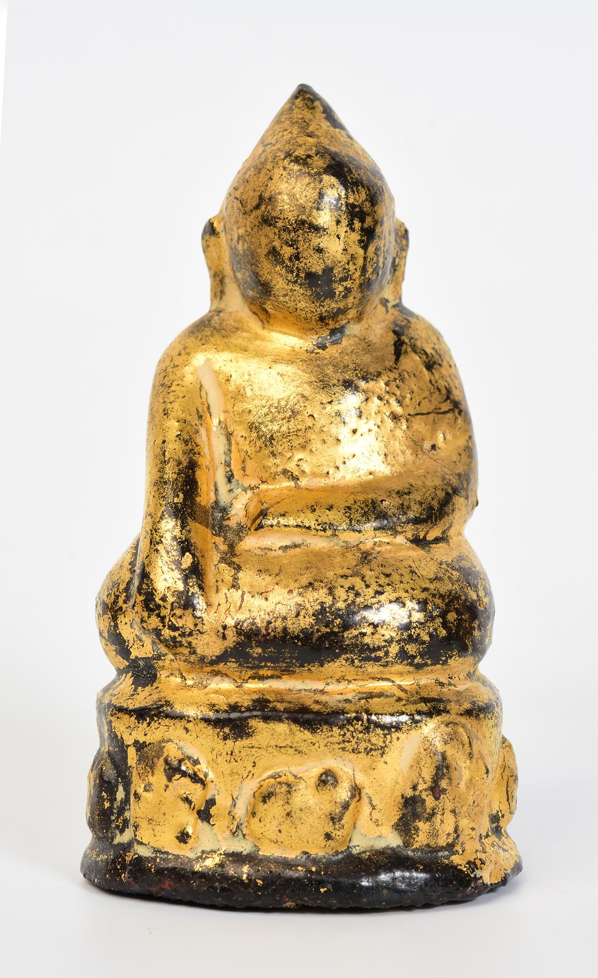 Mandalay, ein Set antiker burmesischer Medizin-Buddha-Amuletten aus dem 19. Jahrhundert im Angebot 2
