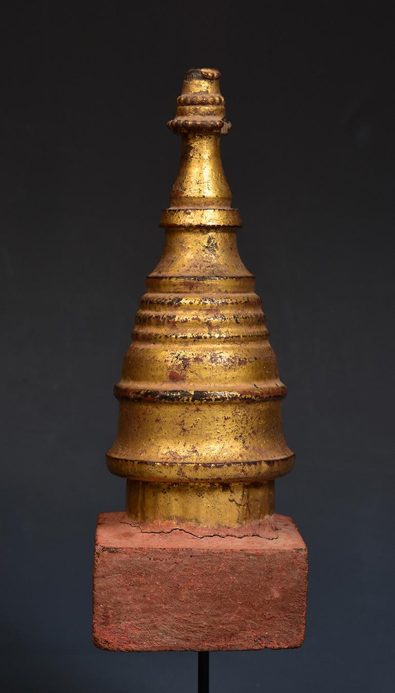 19th Century, Mandalay, A Set of Antique Burmese Wood Carving Pagoda Stupa For Sale 2