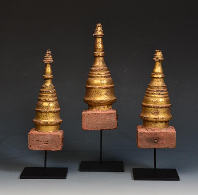 19th Century, Mandalay, A Set of Antique Burmese Wood Carving Pagoda Stupa For Sale 3