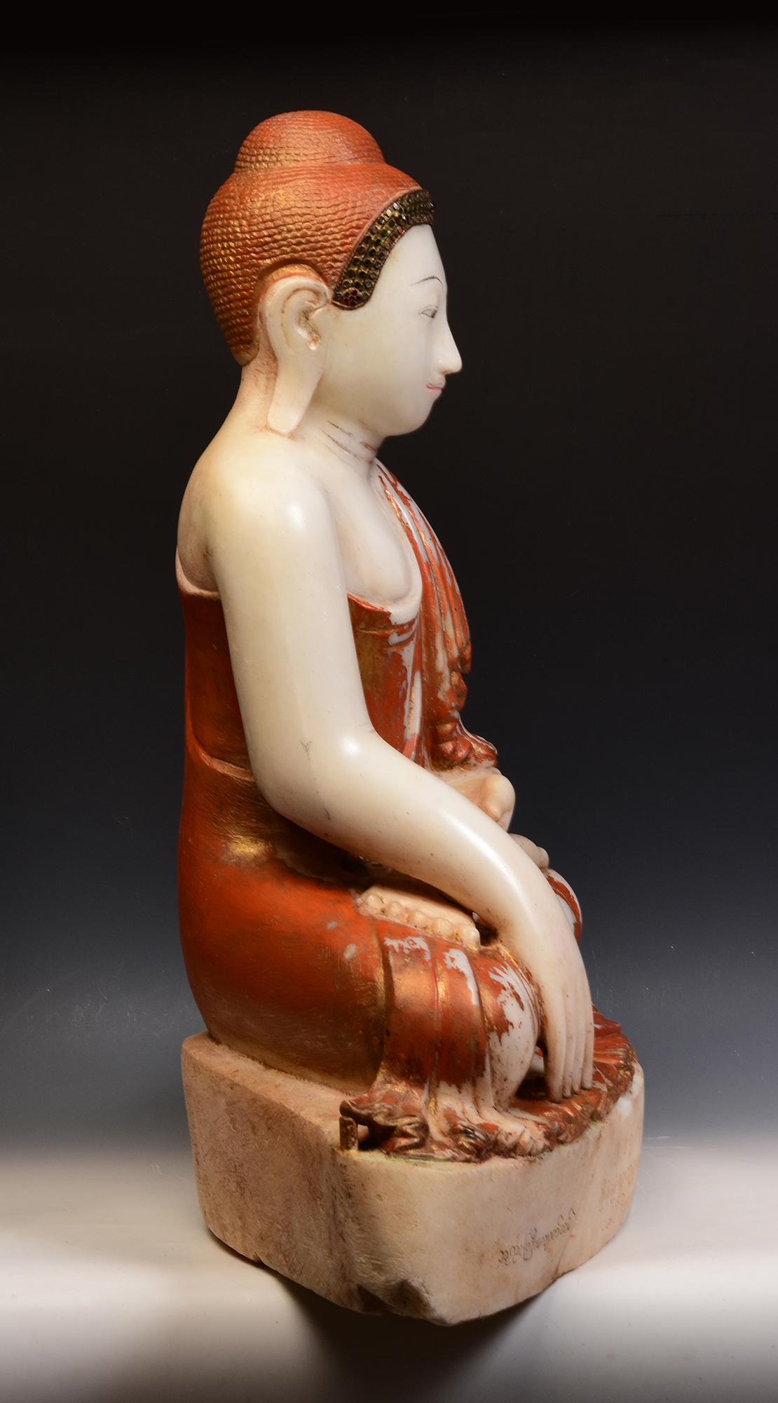 19th Century, Mandalay, Antique Burmese Alabaster Marble Seated Buddha Statue 14