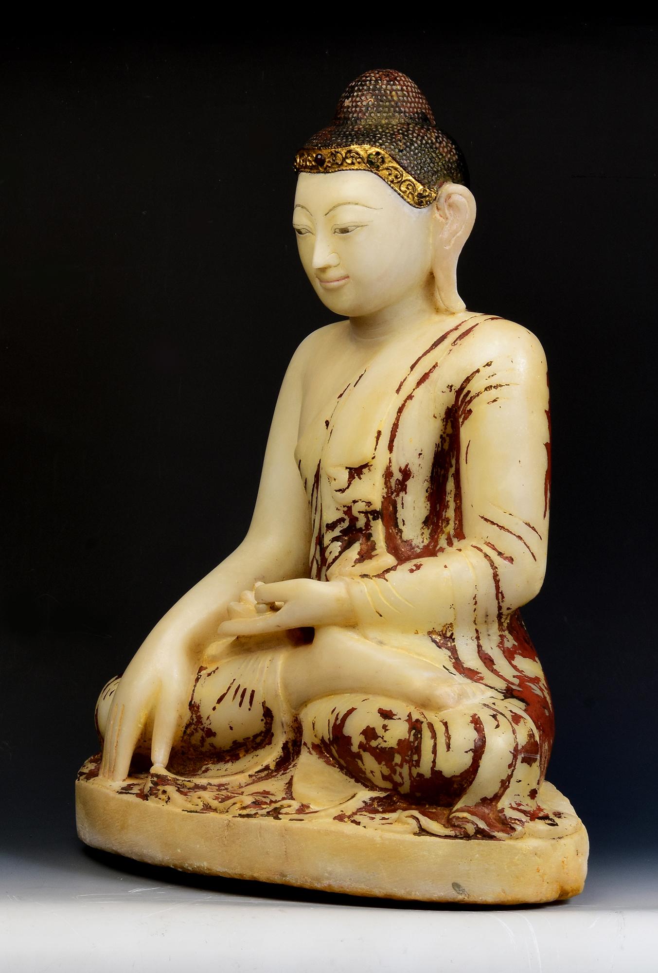 19th Century, Mandalay, Antique Burmese Alabaster Marble Seated Buddha Statue 4