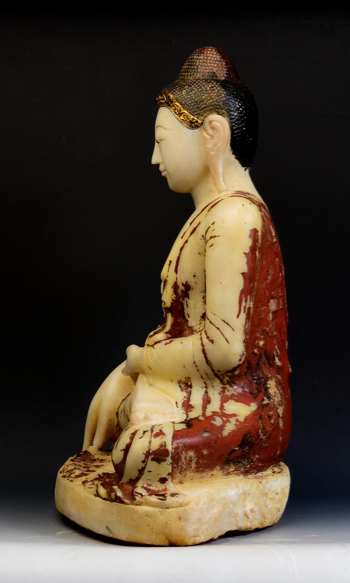19th Century, Mandalay, Antique Burmese Alabaster Marble Seated Buddha Statue 5