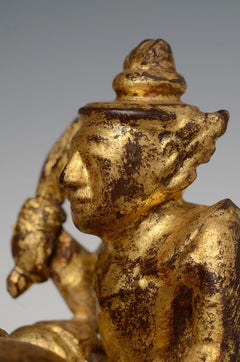 XIXe siècle, Mandalay, antique ange birman chevauchant un tigre en bois