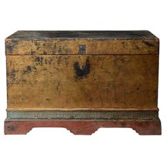 19th Century, Mandalay, Antique Burmese Wooden Chest with Gilded Gold
