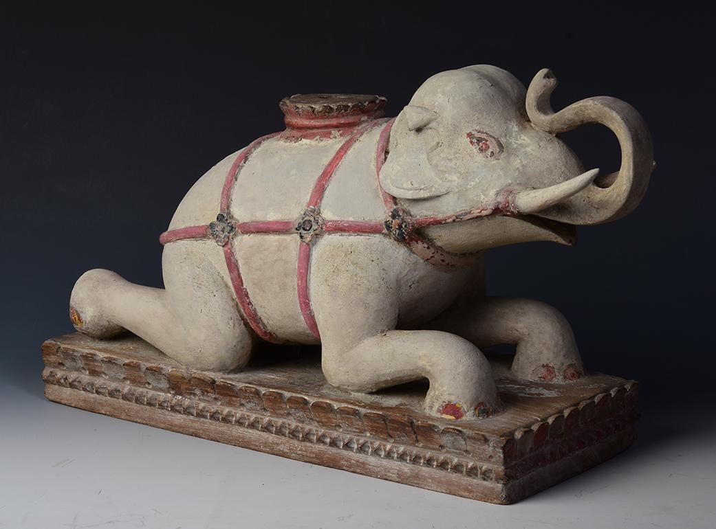 19th Century, Mandalay, Antique Burmese Wooden Elephant Candle Holder For Sale 6