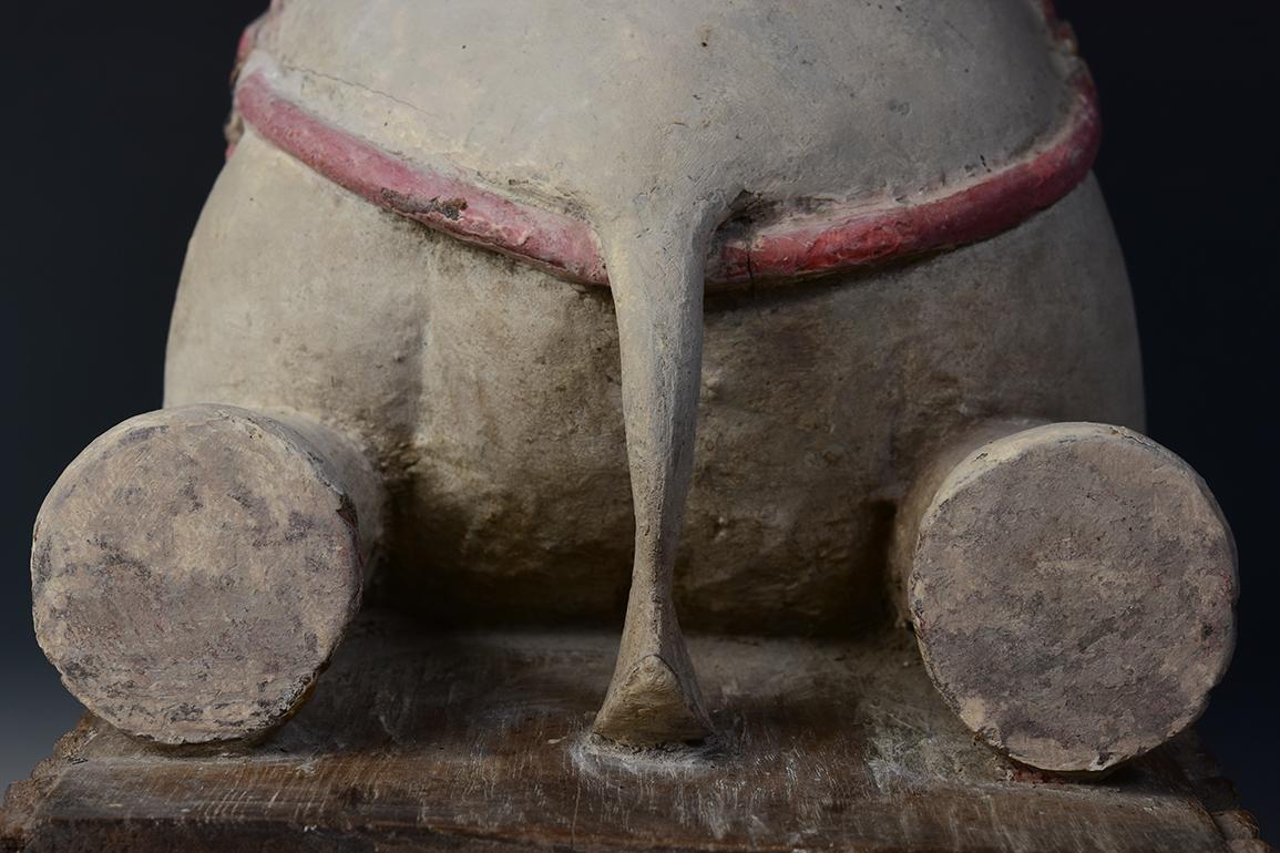 Antiker birmanischer Elefanten-Kerzenhalter aus Holz, Mandalay, 19. Jahrhundert im Angebot 4