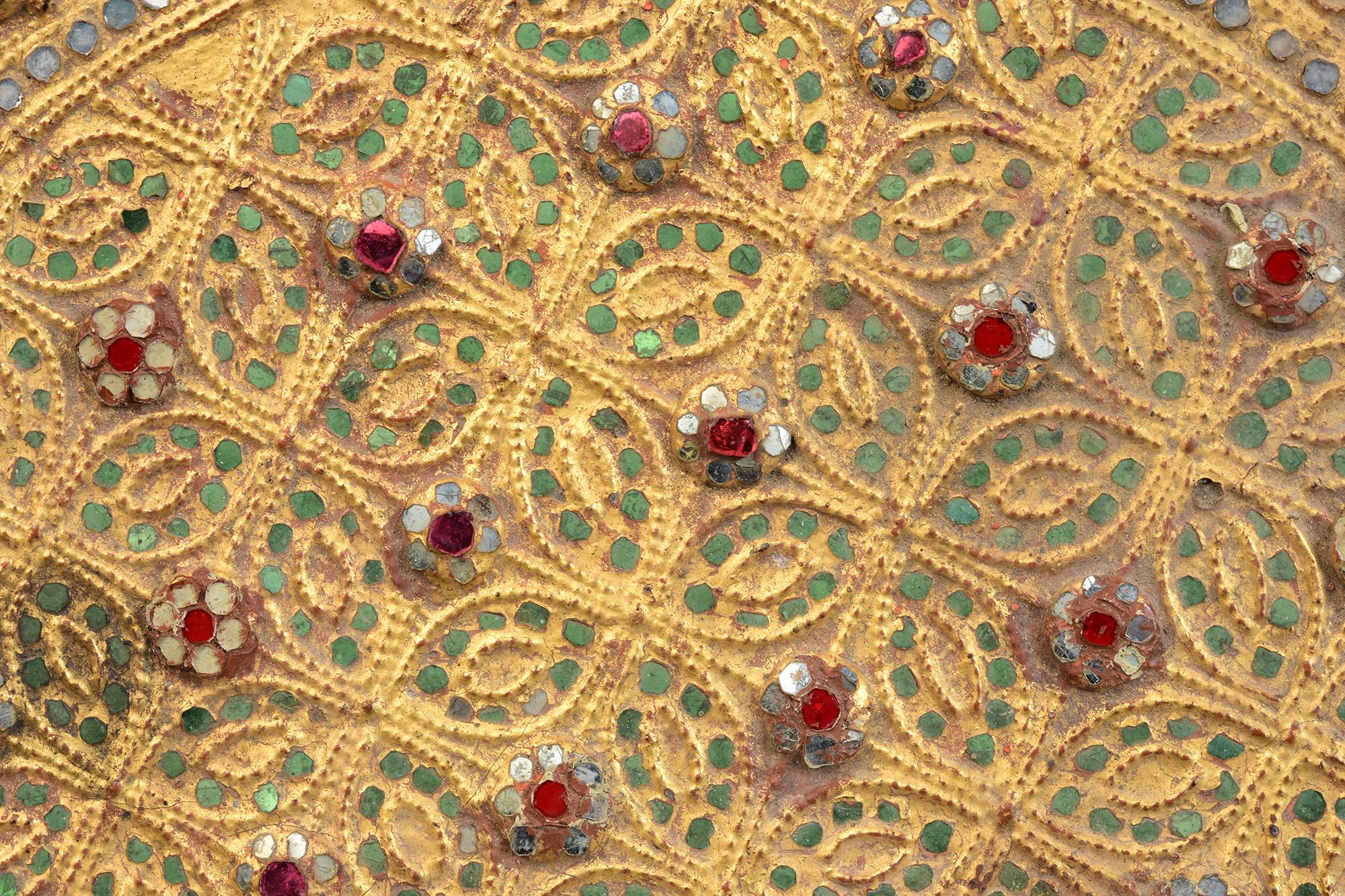 19th Century, Mandalay, Antique Burmese Wooden Fan with Gilded Gold and Glass For Sale 1