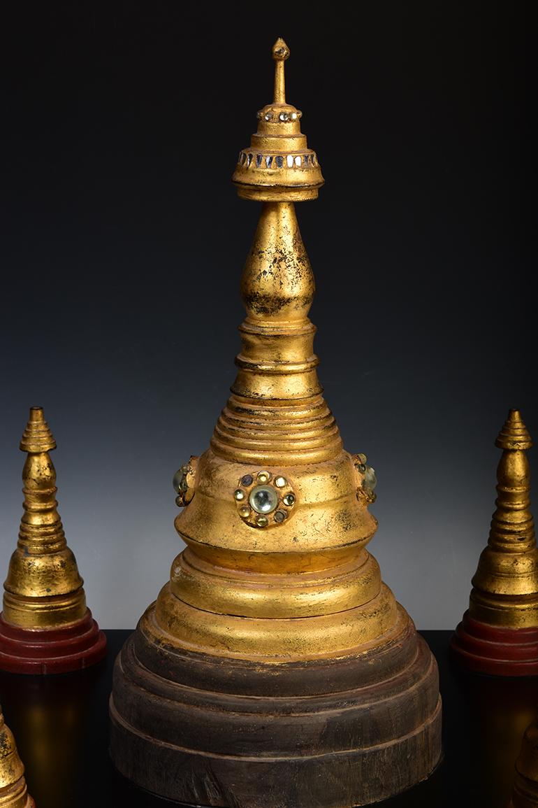 19th Century, Mandalay, Antique Burmese Wooden Pagoda For Sale 7