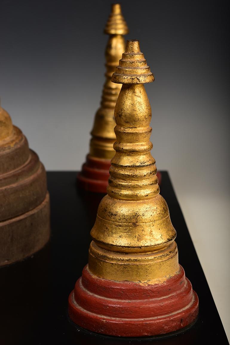 19th Century, Mandalay, Antique Burmese Wooden Pagoda For Sale 2