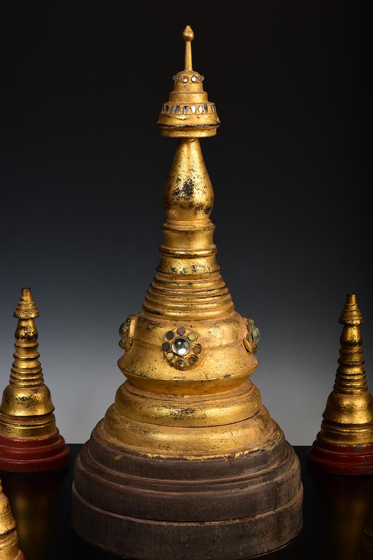 19th Century, Mandalay, Antique Burmese Wooden Pagoda For Sale 3
